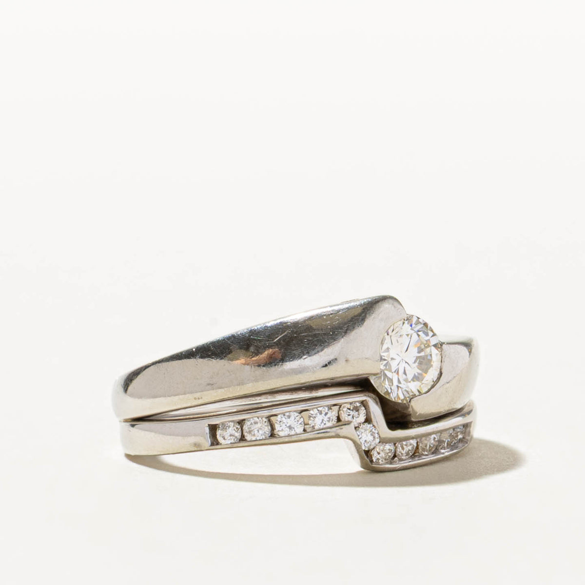 19k Semi Bezel Diamond Bypass Ring | 0.50ct SI1 H/I, 0.32ctw | SZ 6.75