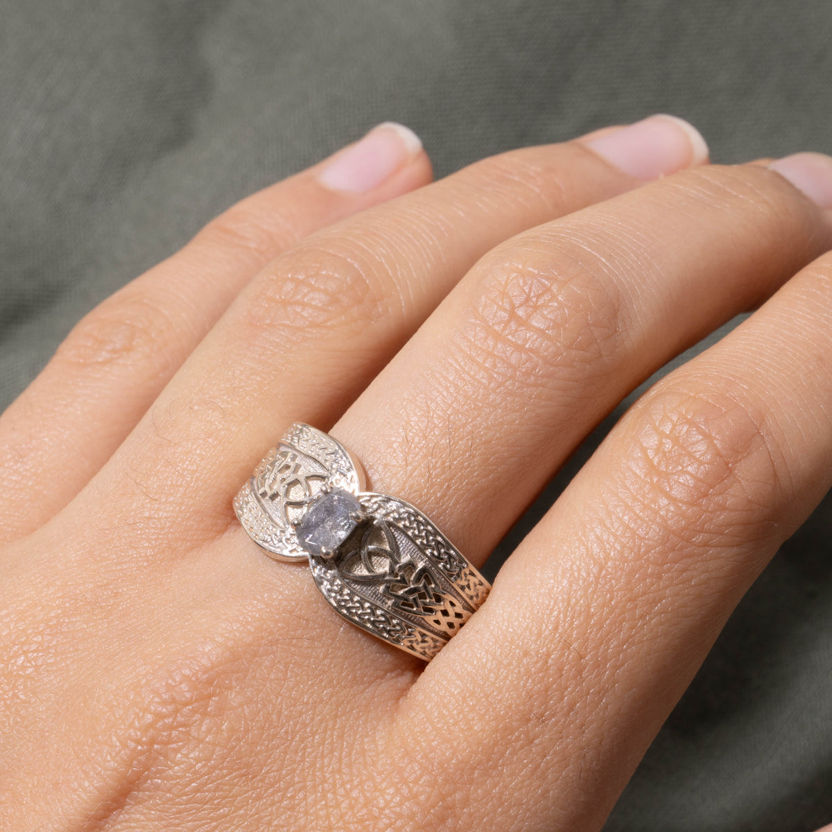 14k Solitaire Salt & Pepper Diamond Woven Celtic Ring | 0.65ct | SZ 12.75