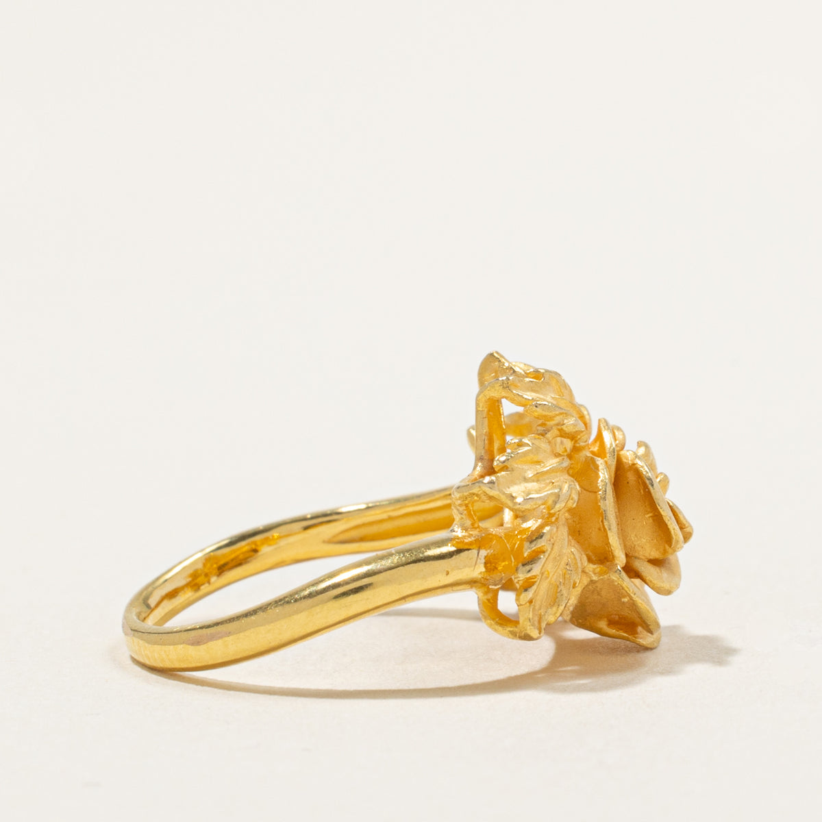 19k Yellow Gold Rose Cocktail Ring | SZ 5.75