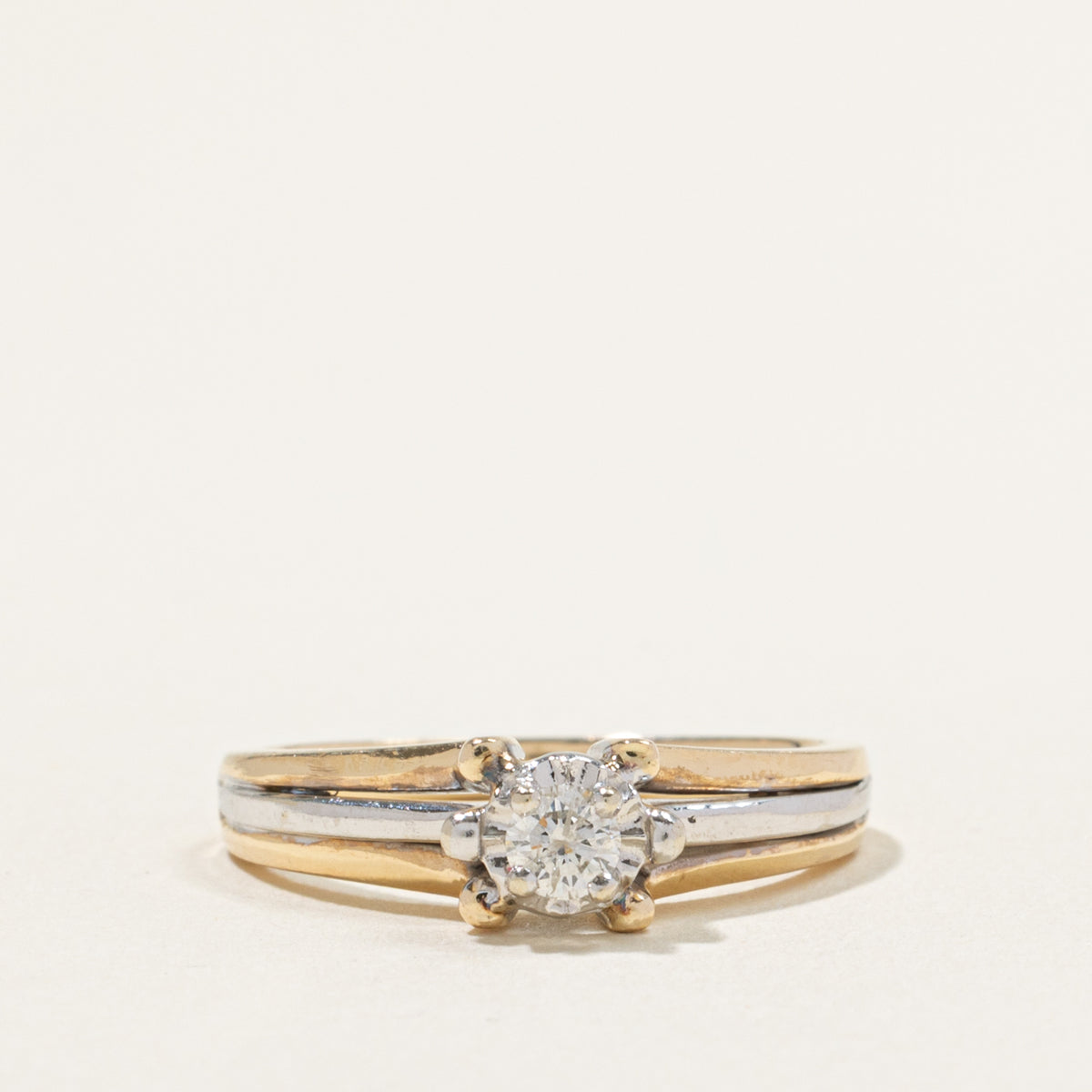 14k Two Tone Solitaire Diamond Grooved Ring | 0.15ct | SZ 7