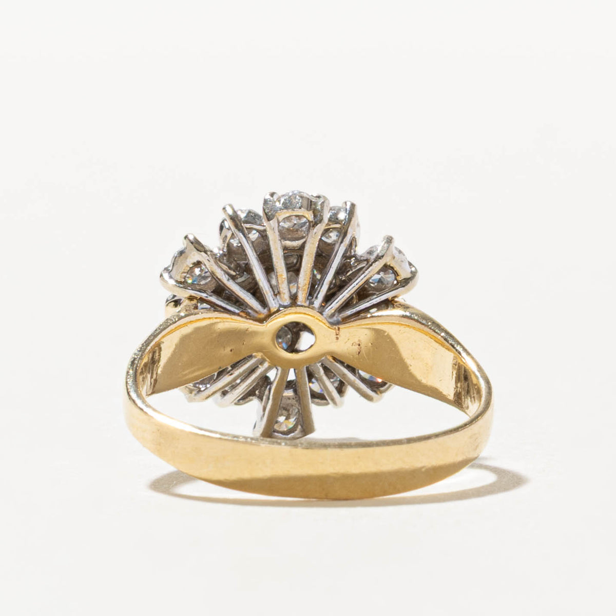 14k Yellow Gold Diamond Round Cluster Ring | 0.66ctw | SZ 5