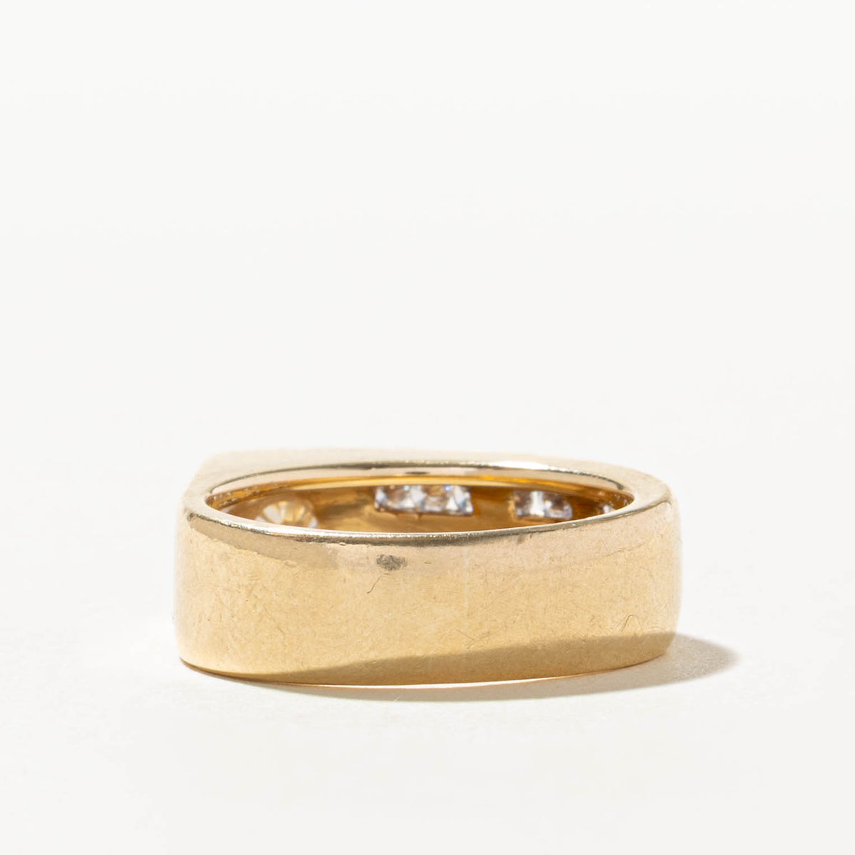 14k Flush Side Set Diamond Channel Accented Ring | 0.45ct VS1/VS2 I/J, 0.36ctw | SZ 7.25