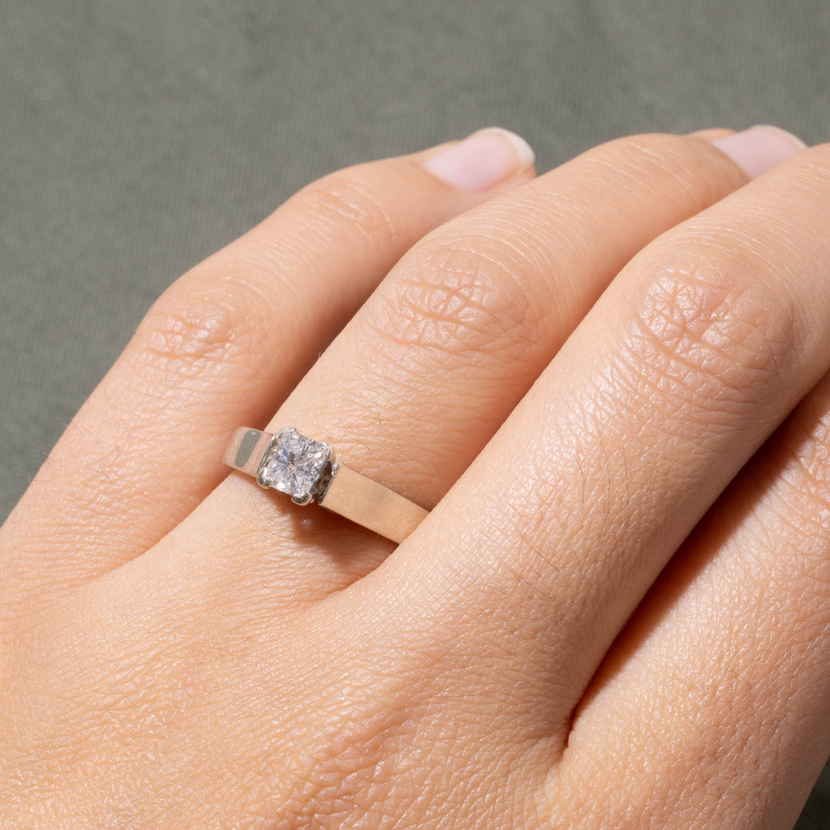 18k Solitaire Princess Cut Diamond Ring | 0.47ct SI2 I/J | SZ 6.75