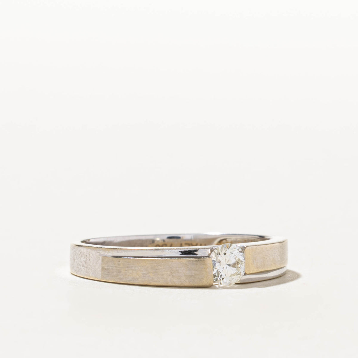 18k Solitaire Diamond Matte Grooved Ring | 0.25ct | SZ 8