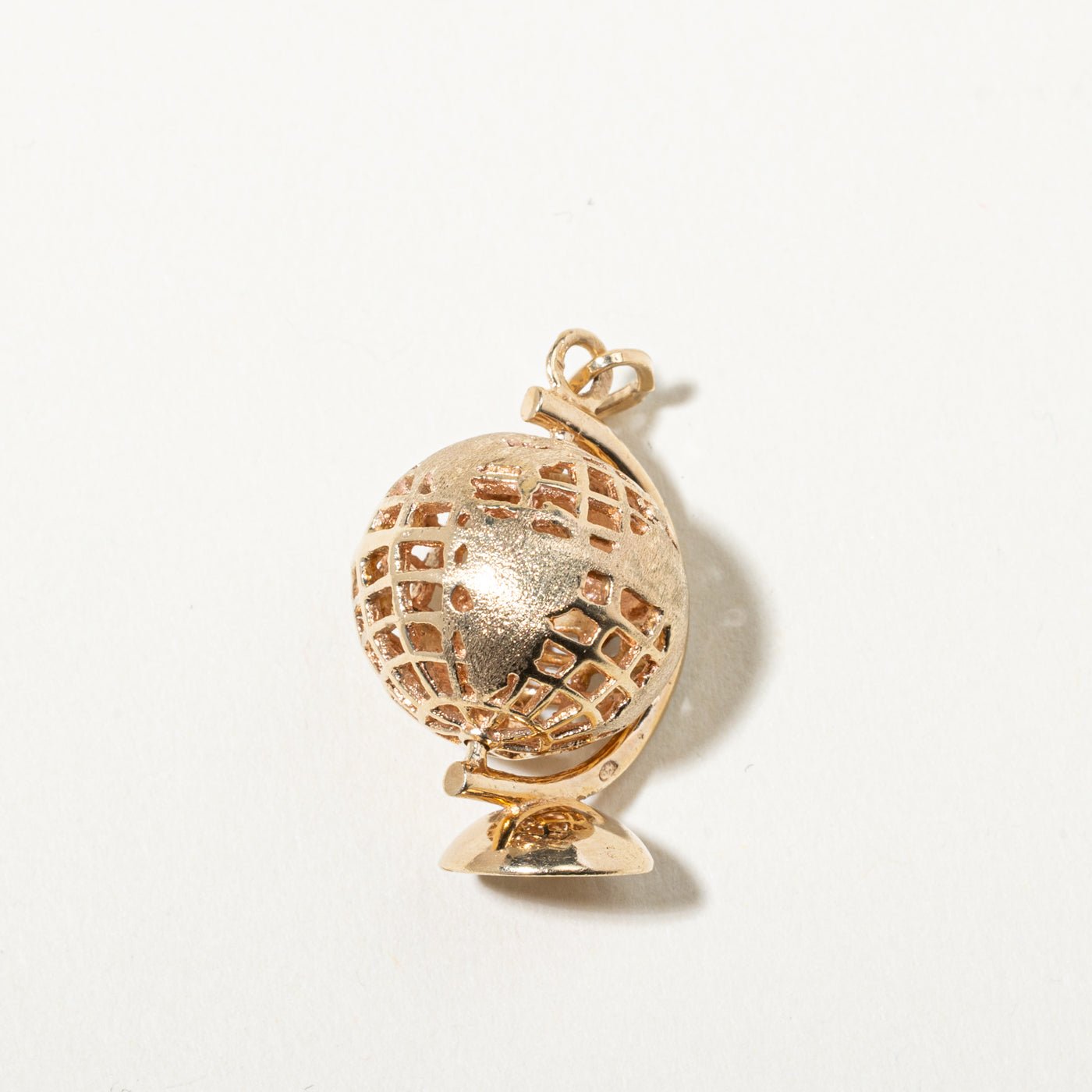 14k Yellow Gold Openwork Globe Charm