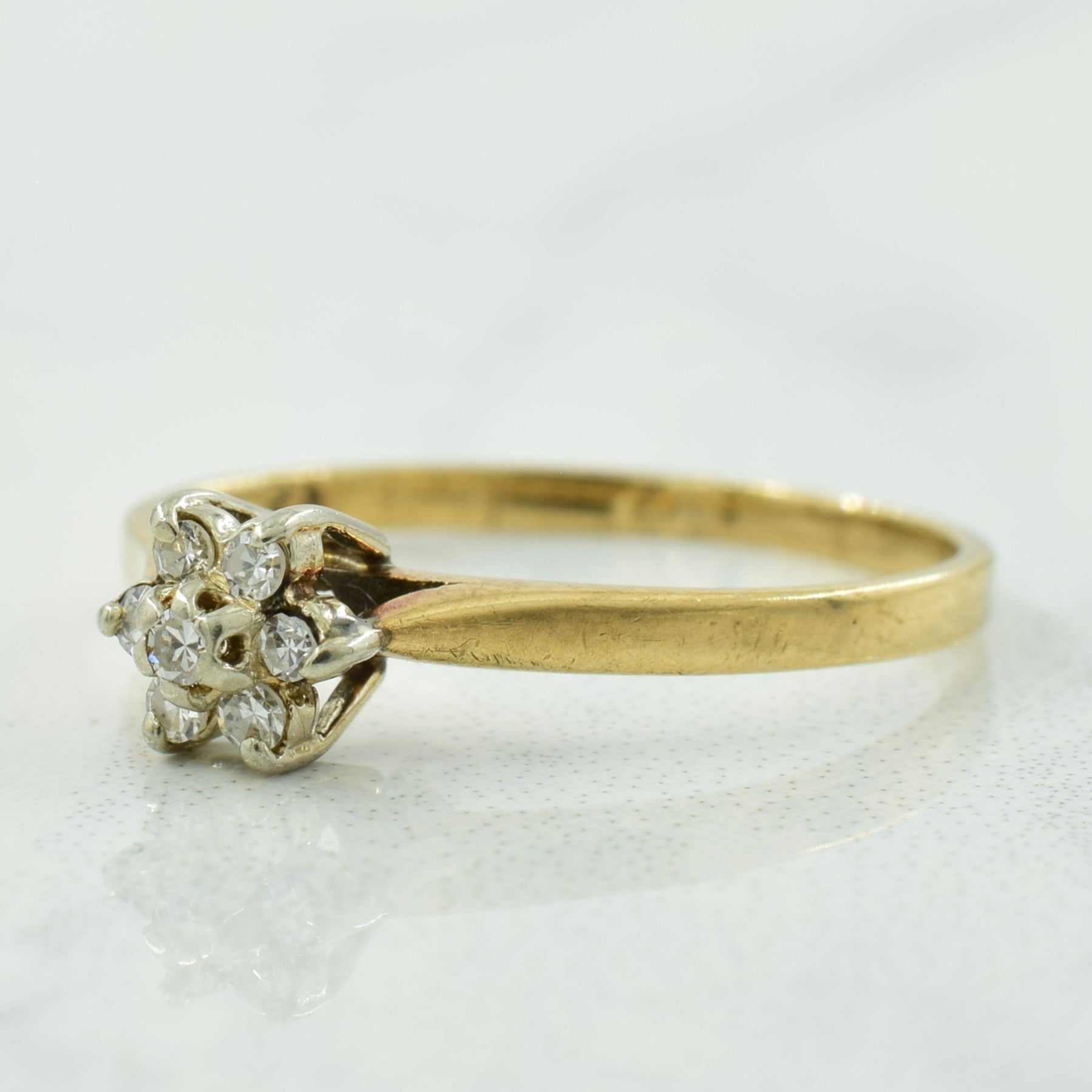 Cluster Diamond Ring | 0.05ctw | SZ 4.25 |