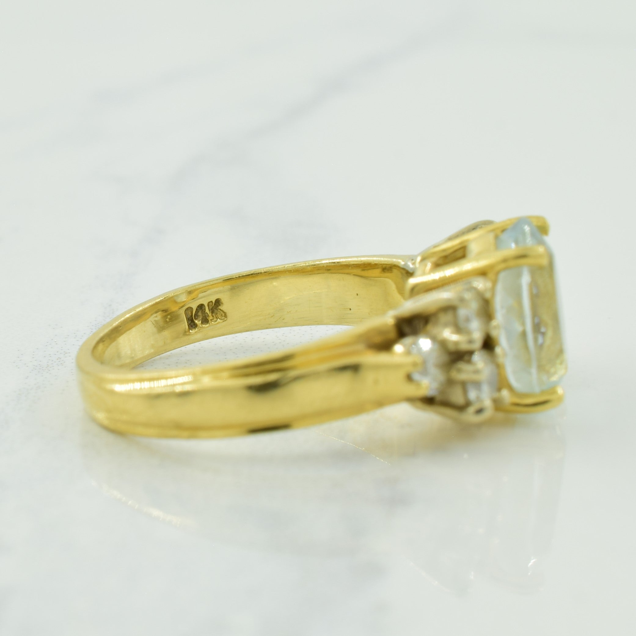 Aquamarine & Diamond Ring | 2.36ct, 0.60ctw | SZ 6.75 |