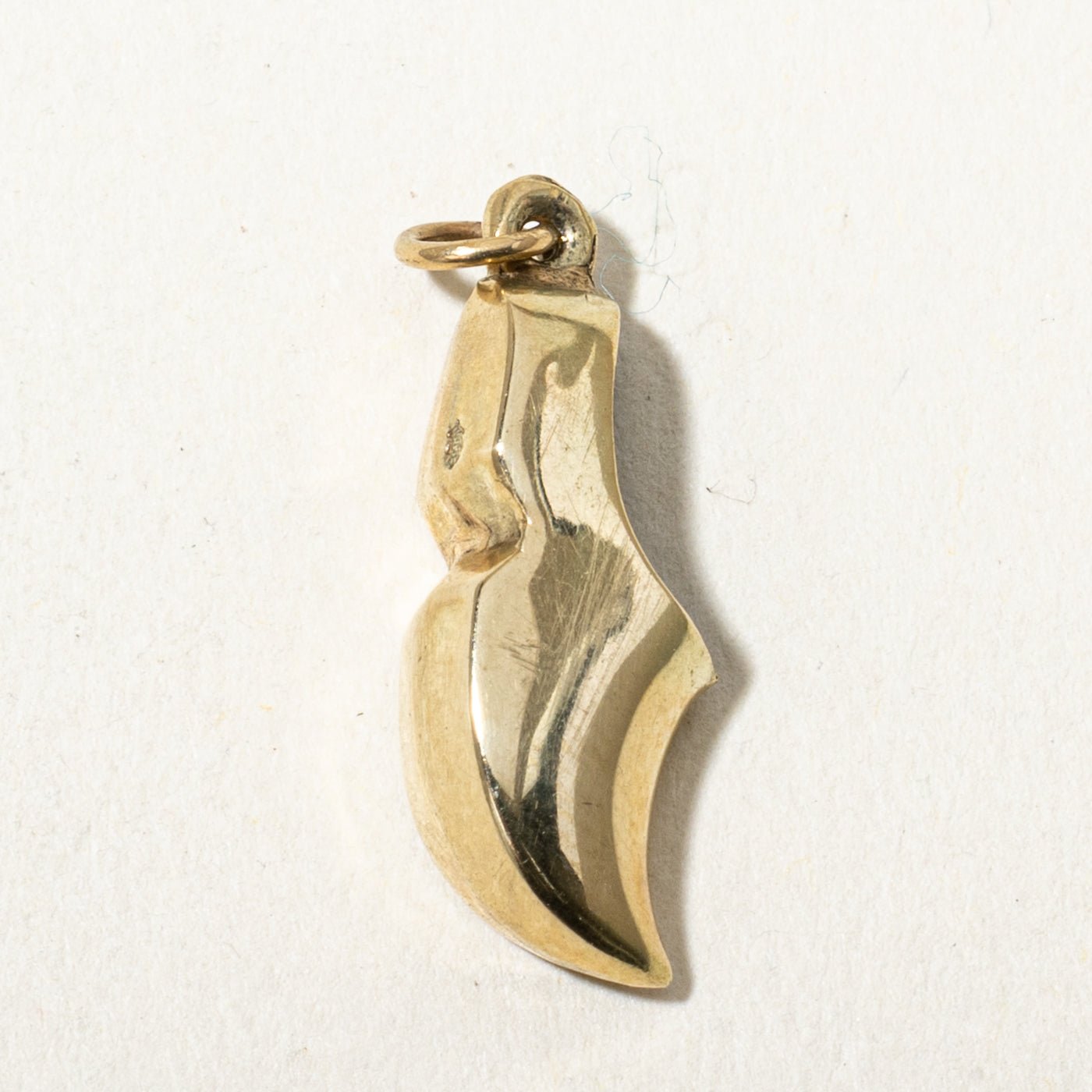 Dutch Yellow Gold Abstract Charm