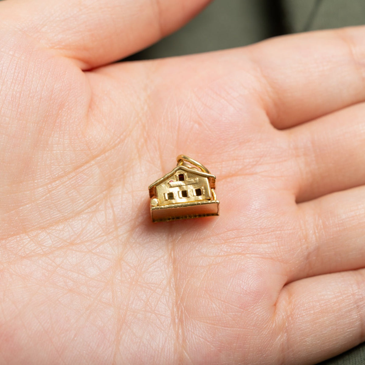 18k Yellow Gold Chalet with Heart Charm