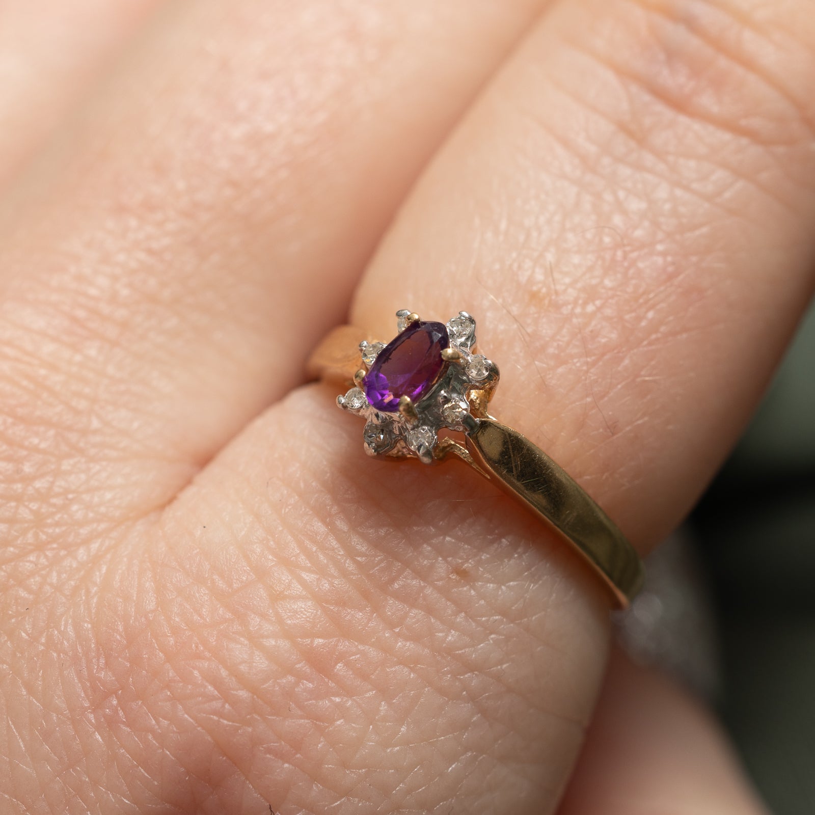 Amethyst & Diamond Halo Ring | 0.12ct, 0.04ctw | SZ 7.25 |