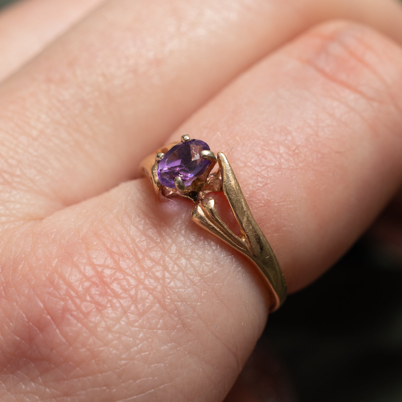 Amethyst Abstract Ring | 0.40ct | SZ 6.5 |