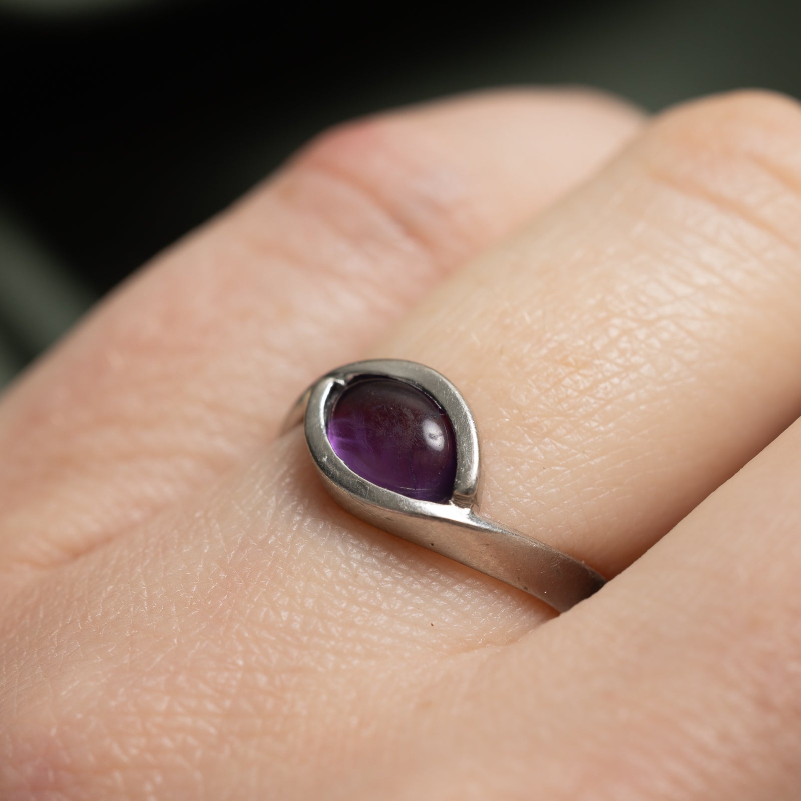 Cabochon Cut Amethyst Ring | 0.60ct | SZ 4.5 |