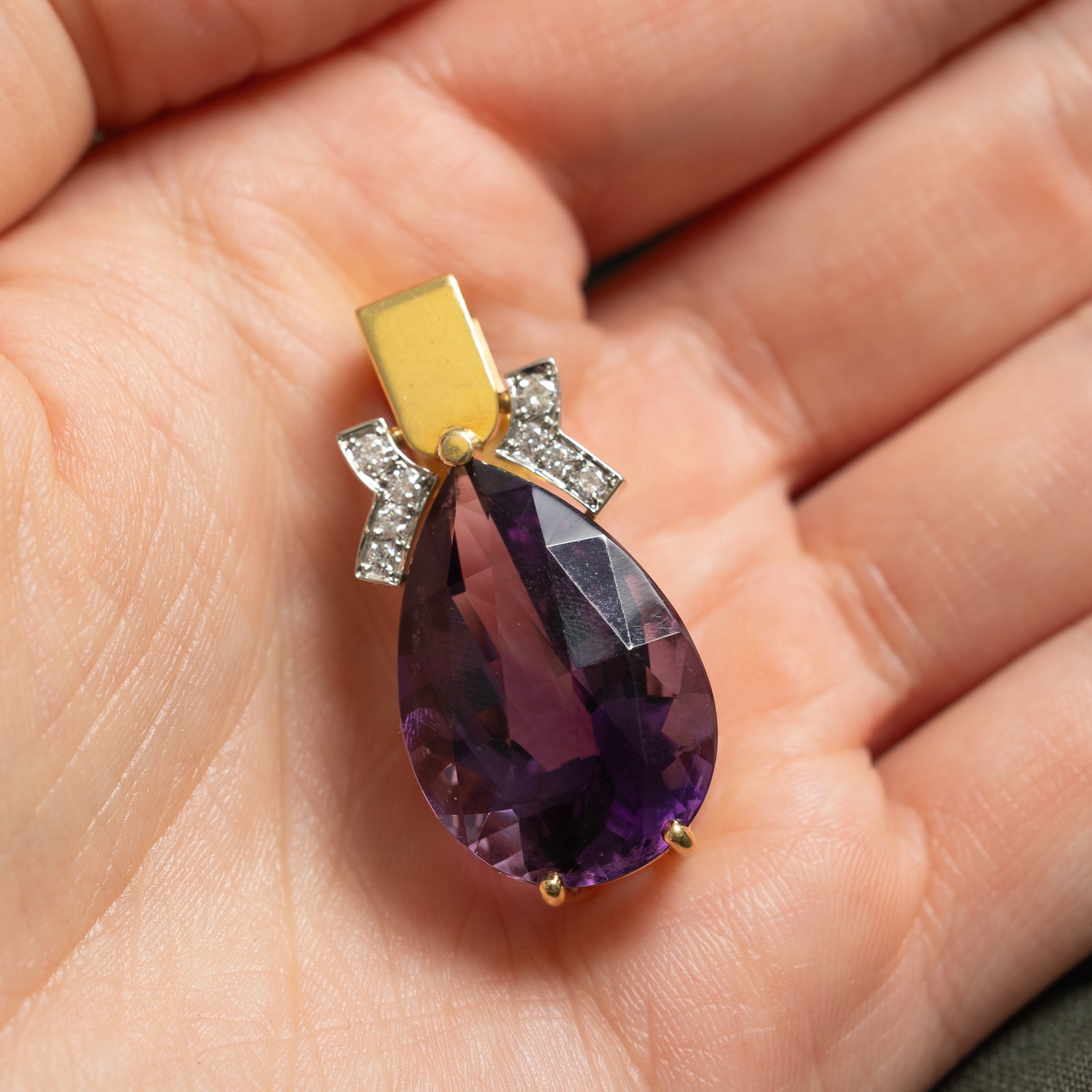 Pear Cut Amethyst & Diamond Pendant | 22.00ct, 0.25ctw |