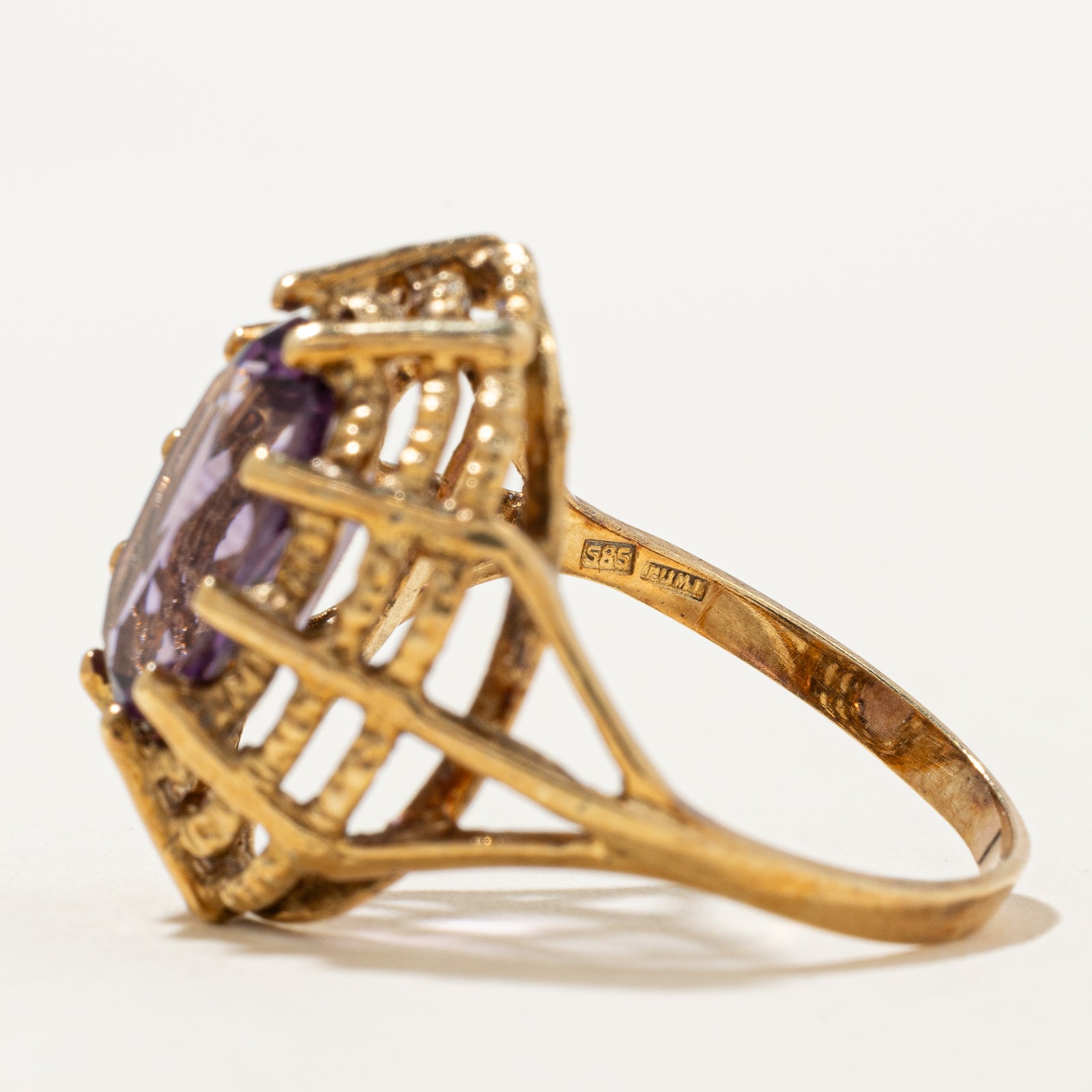 Amethyst Webbed Dome Ring | 2.60ct | SZ 8.5 |