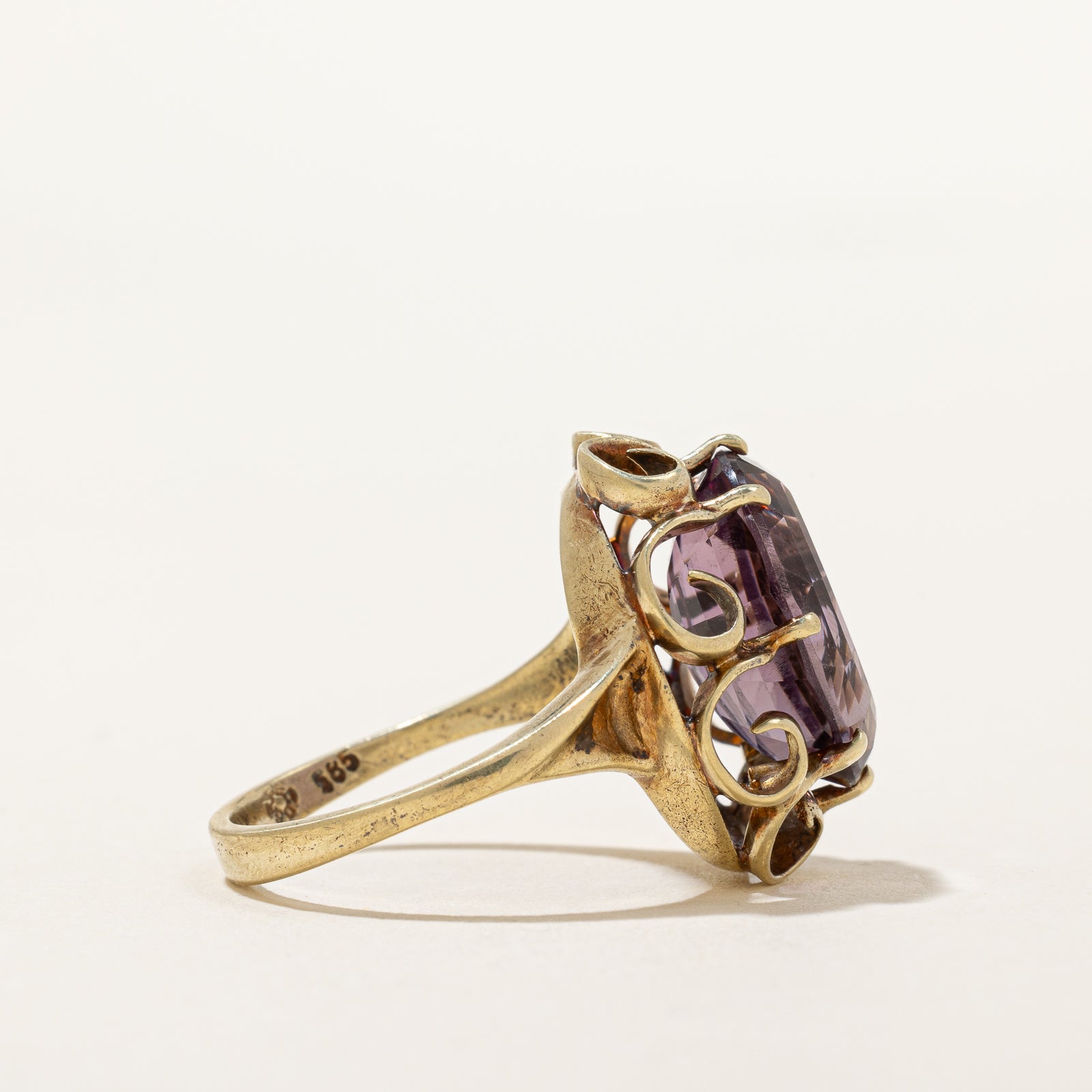 Amethyst Ornate Cocktail Ring | 5.30ct | SZ 7.25 |
