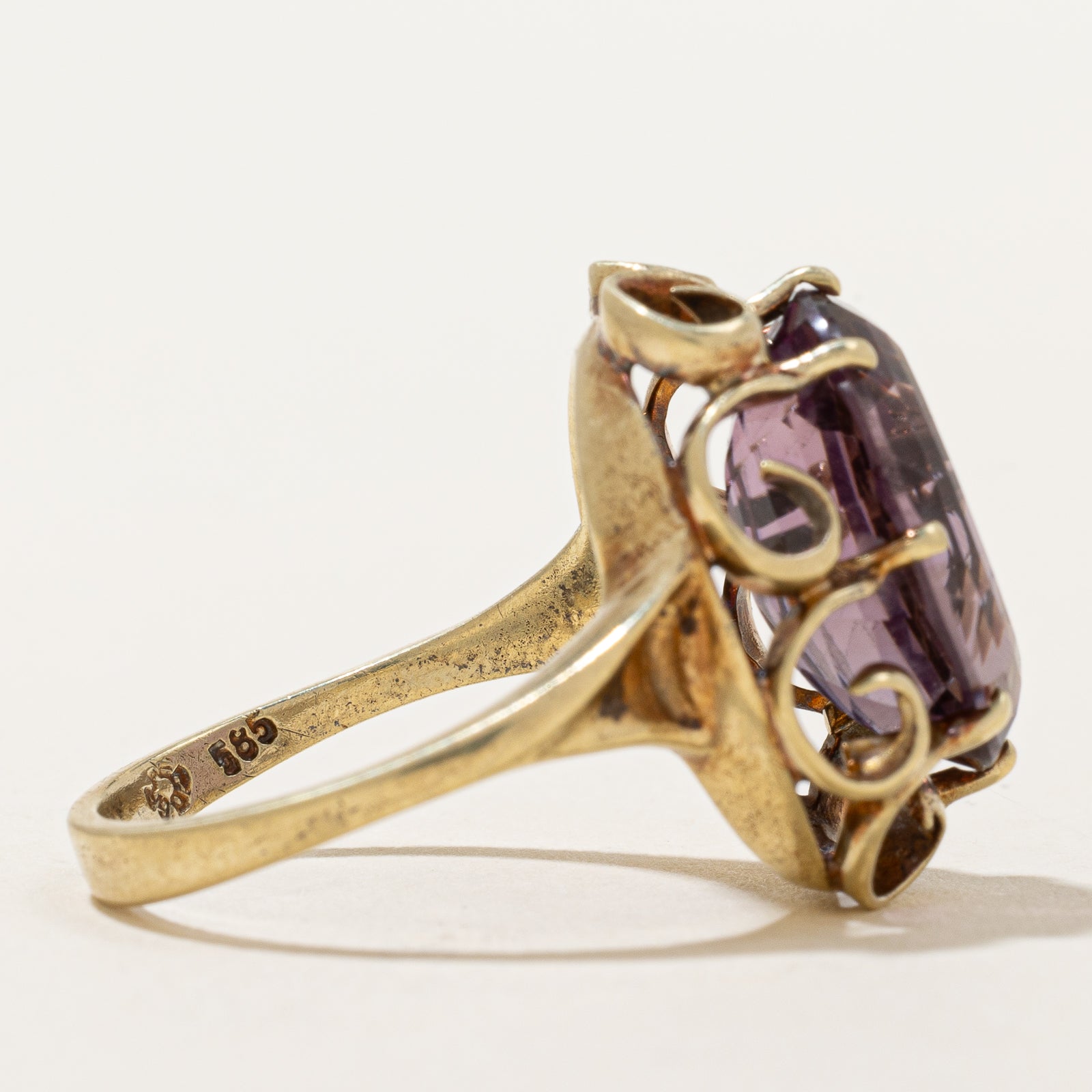 Amethyst Ornate Cocktail Ring | 5.30ct | SZ 7.25 |