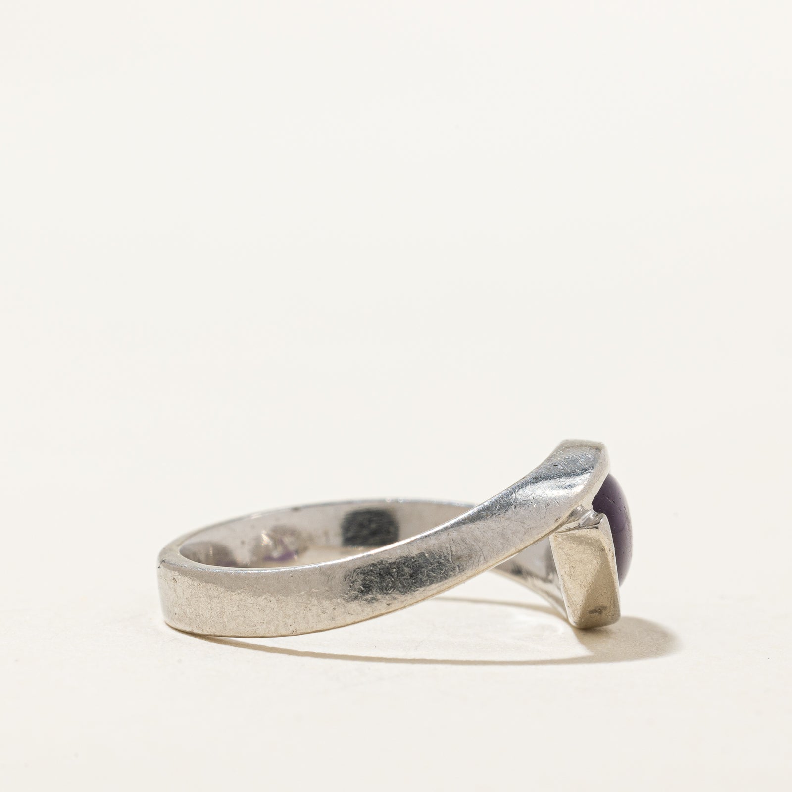 Cabochon Cut Amethyst Ring | 0.60ct | SZ 4.5 |