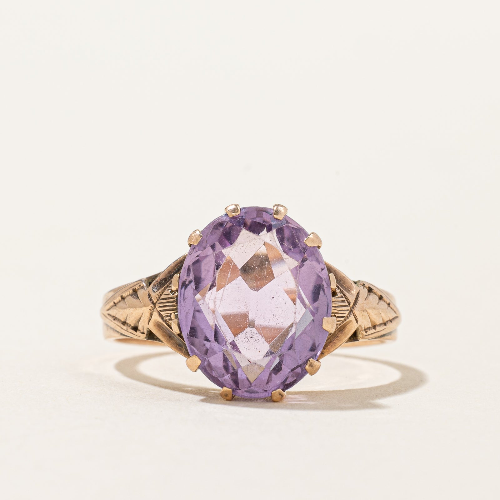 Bague en améthyste gravée | 3,00 ct | Taille 5,25 |