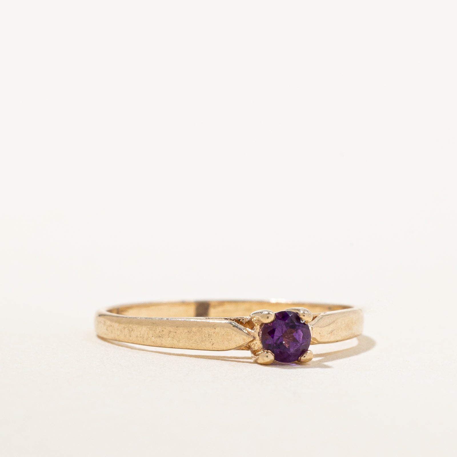 Bague en améthyste fine | 0,05 ct | Taille 4,5 |