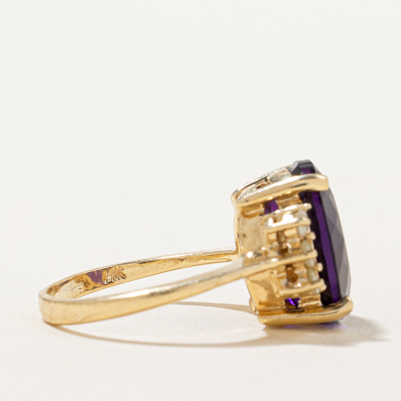 Bague cocktail améthyste et diamants | 4,10 ct, 0,20 ct au total | Taille 4,25 |