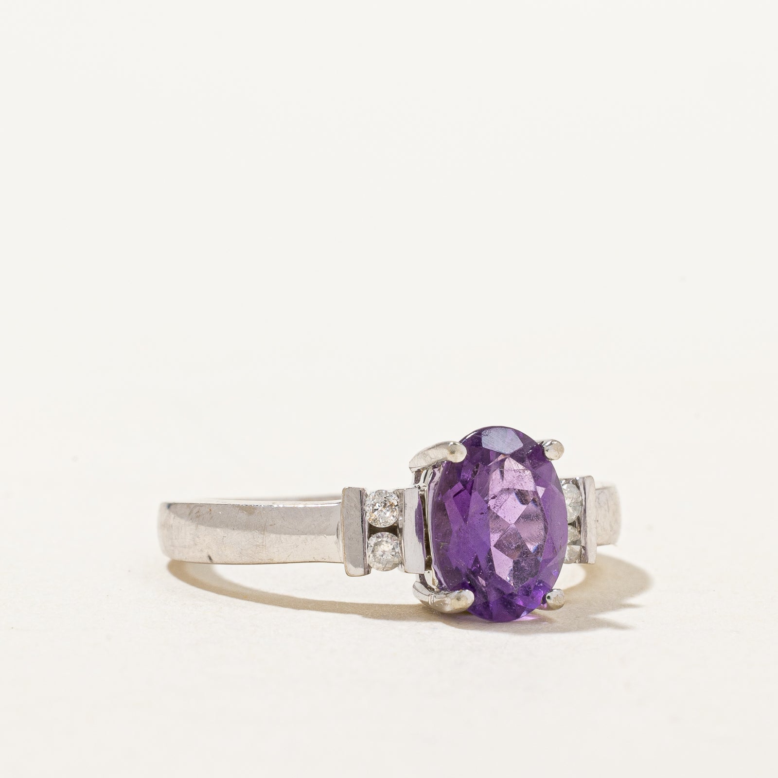 Oval Cut Amethyst & Diamond Ring | 1.00ct, 0.08ctw | SZ 6 |