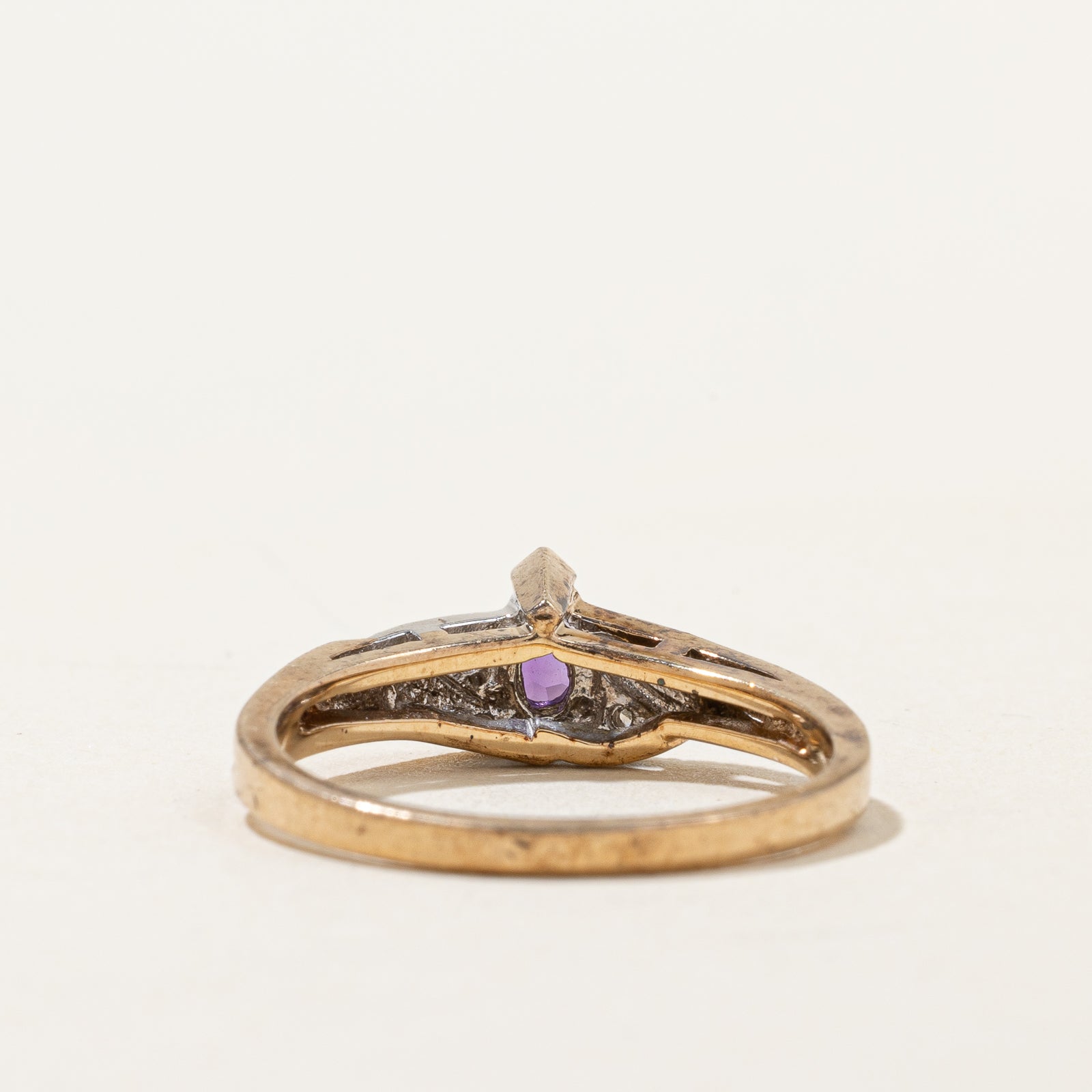 Amethyst & Diamond Ring | 0.16ct, 0.01ctw | SZ 6.25 |