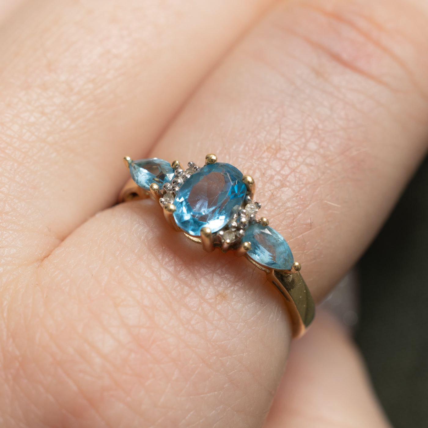 Mixed Cut Topaz & Diamond Ring | 1.24ctw, 0.02ctw | SZ 7 |