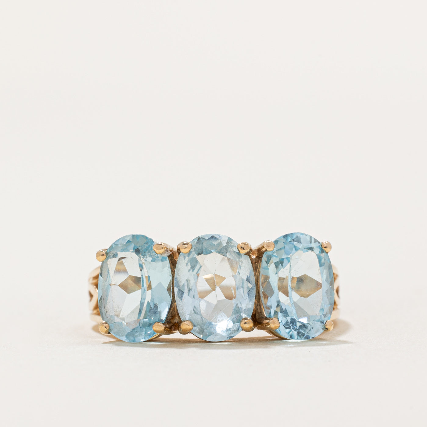 Bague cocktail trois pierres topaze | 3,85 ct | Taille 7 |