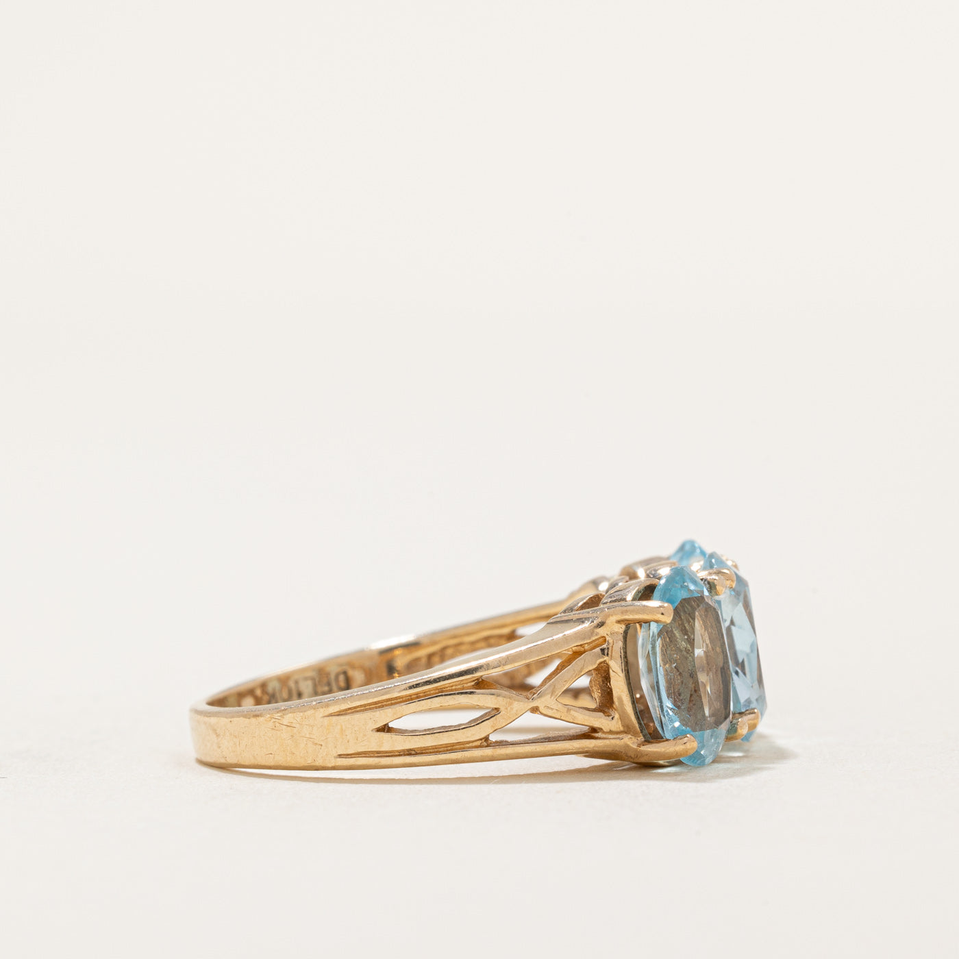 Bague cocktail trois pierres topaze | 3,85 ct | Taille 7 |