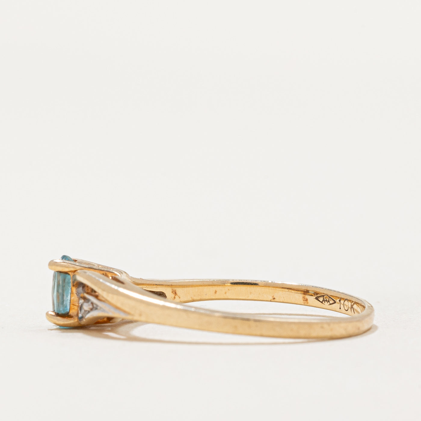 Oval Cut Topaz & Diamond Ring | 0.20ct, 0.01ctw | SZ 6.25 |