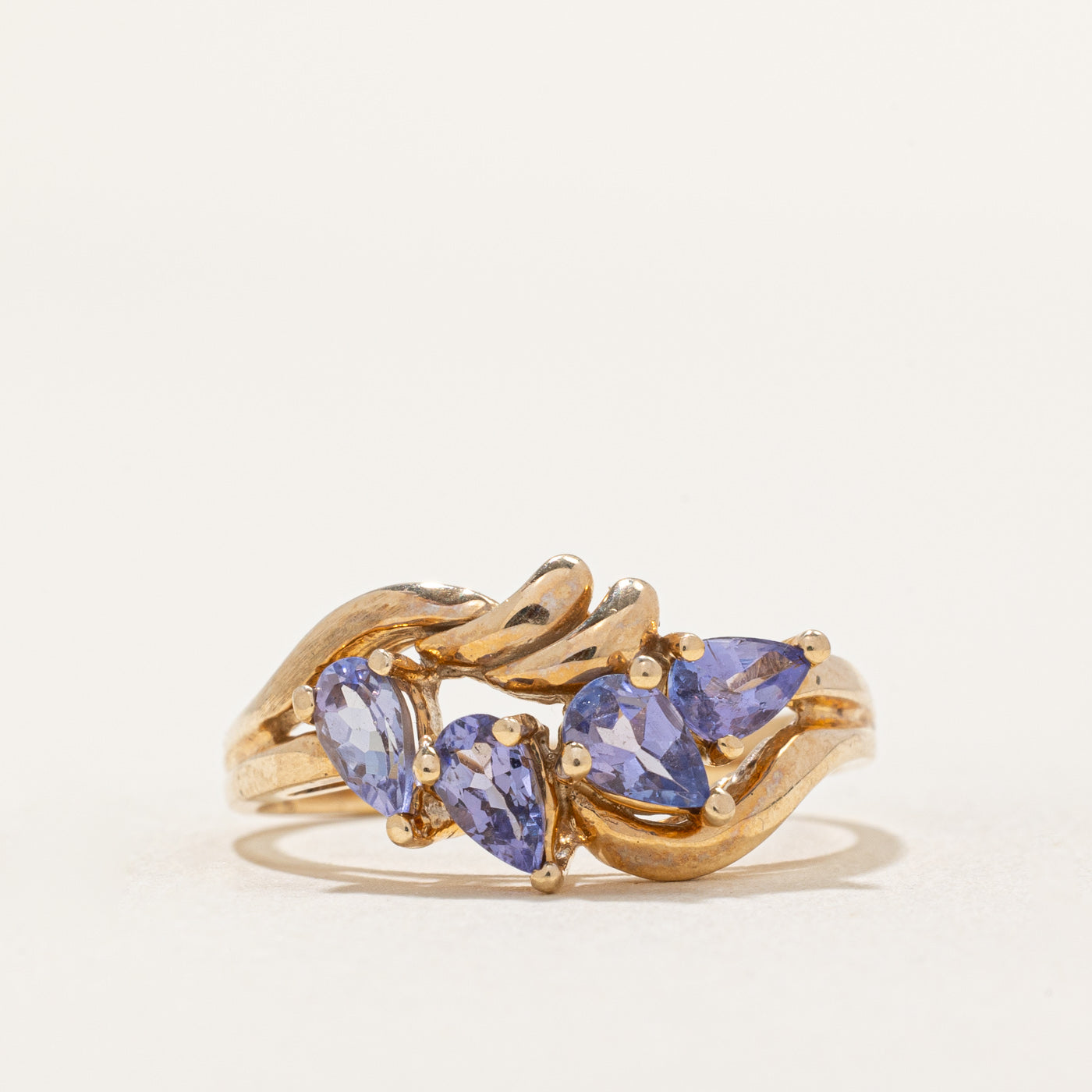 Bague abstraite à quatre pierres en tanzanite | 0,75 ct | Taille 7 |