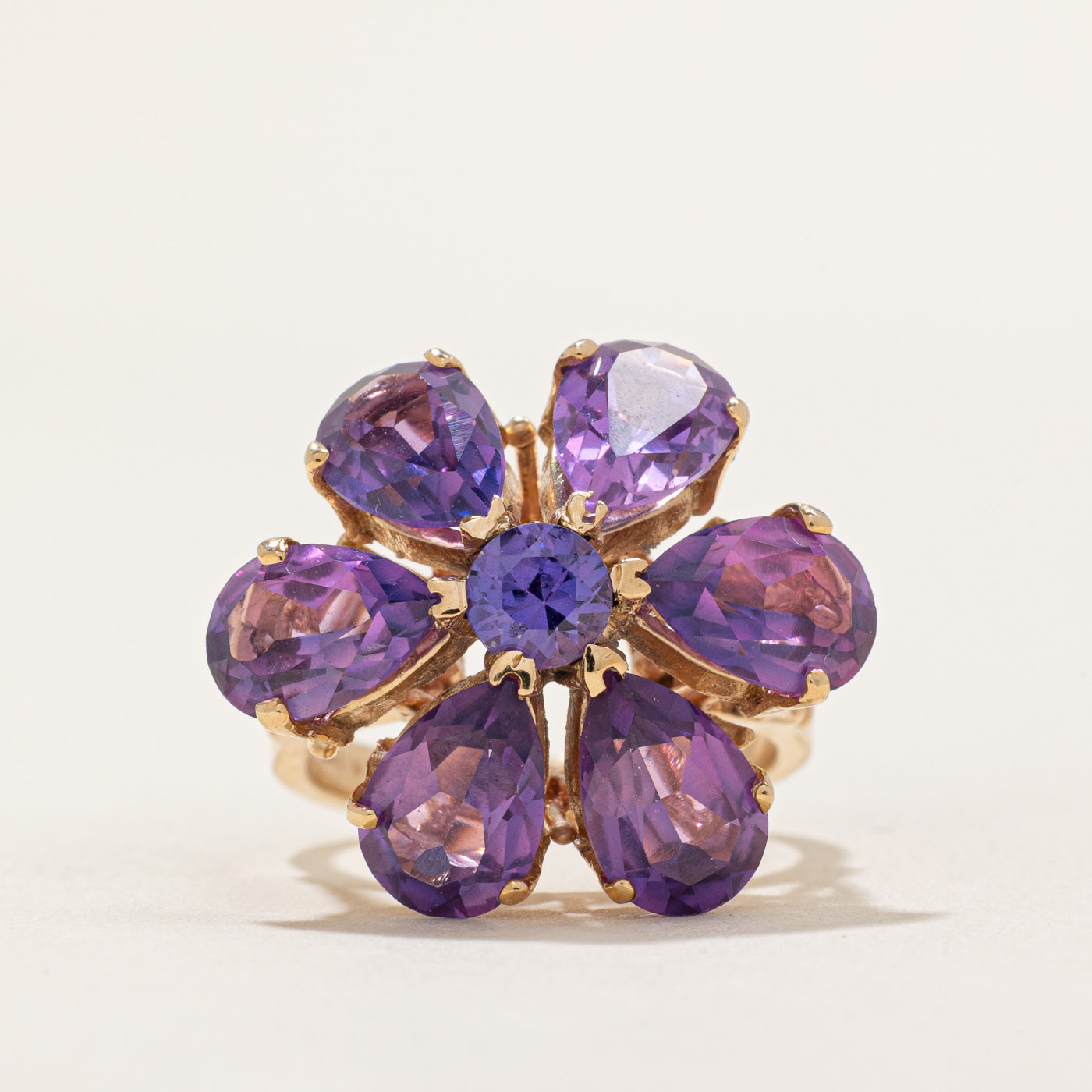 Synthetic Colour Change Sapphire Flower Ring | 12.60ctw | SZ 6.75 |