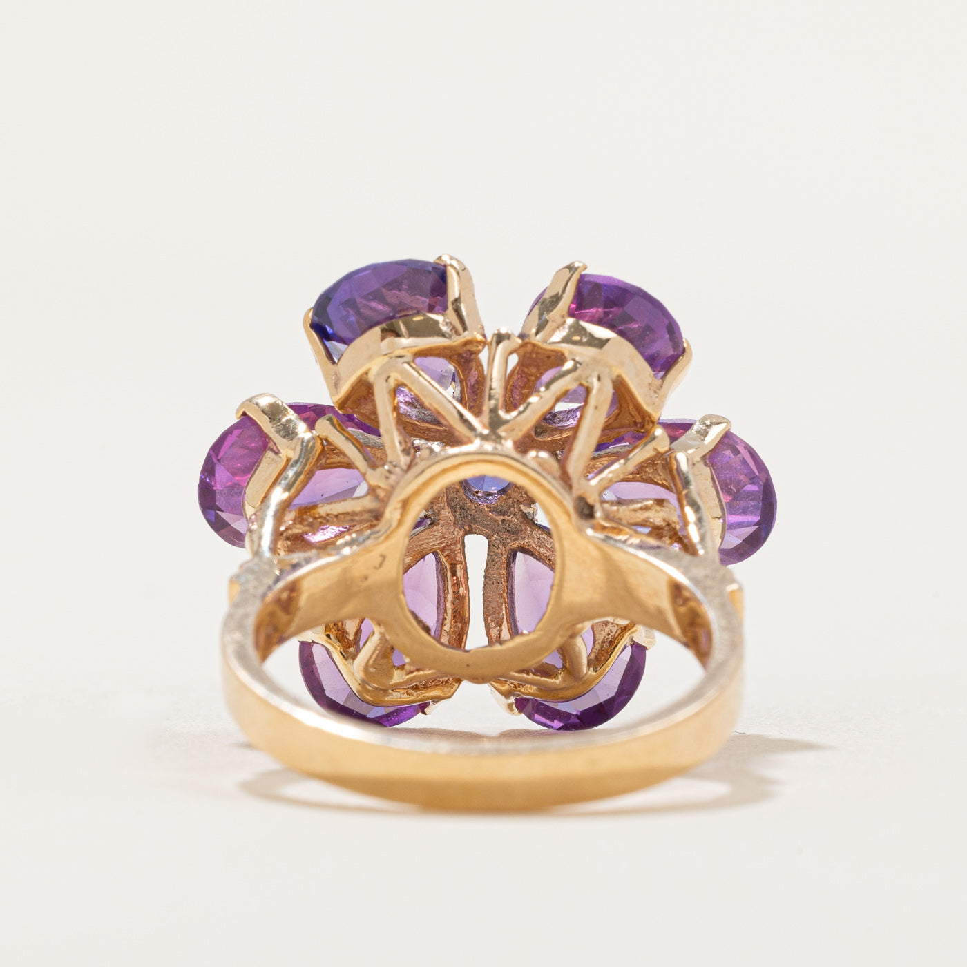 Synthetic Colour Change Sapphire Flower Ring | 12.60ctw | SZ 6.75 |