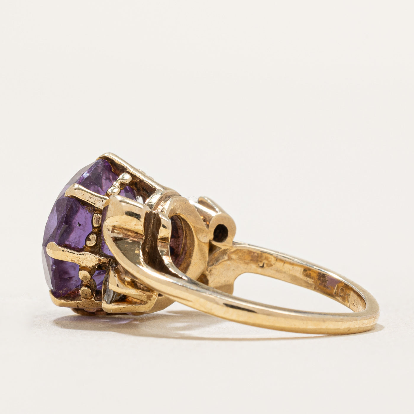Synthetic Colour Change Sapphire & Spinel Cocktail Ring | 7.00ct, 0.20ctw | SZ 5 |