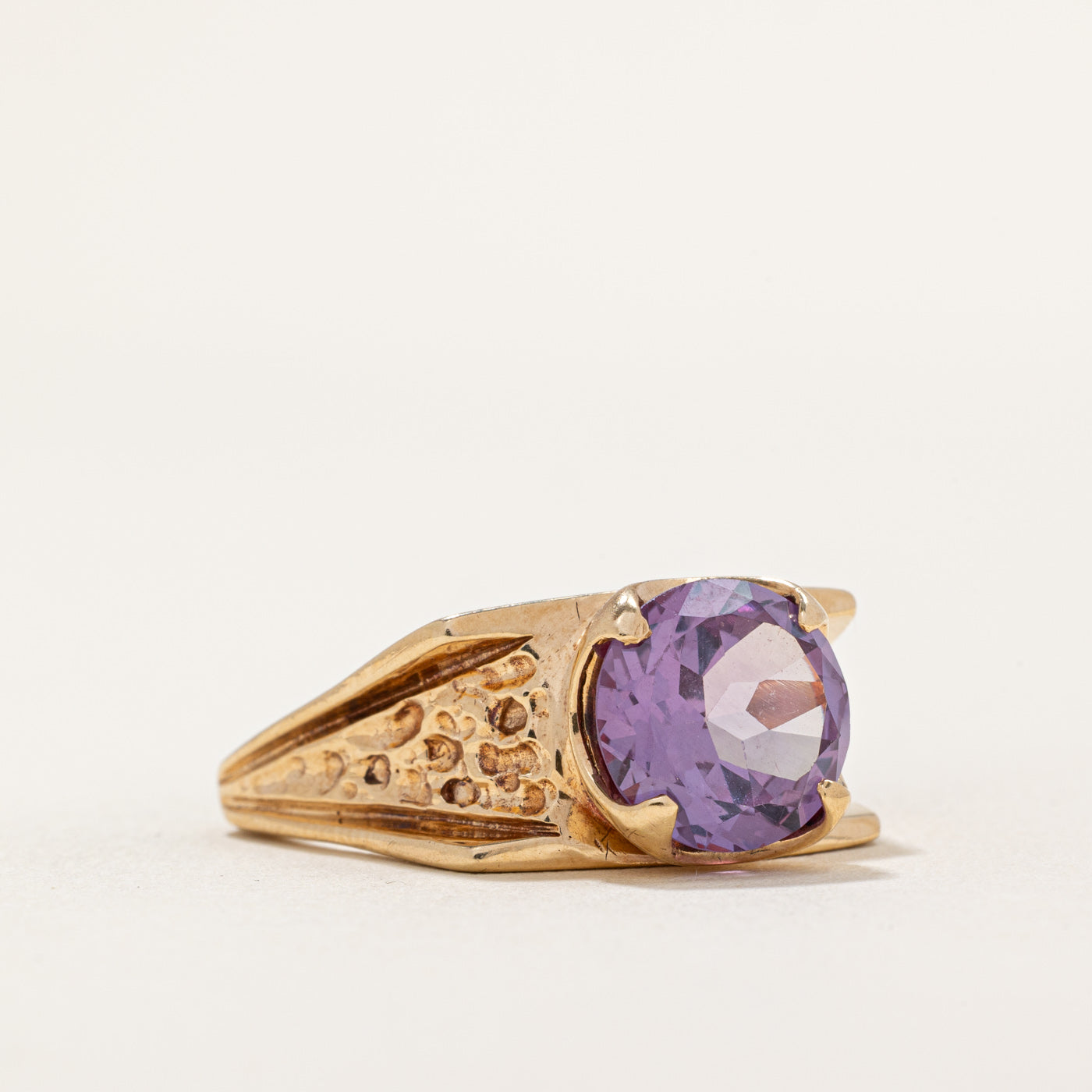 Synthetic Colour Change Sapphire Cocktail Ring | 3.60ct | SZ 9.5 |