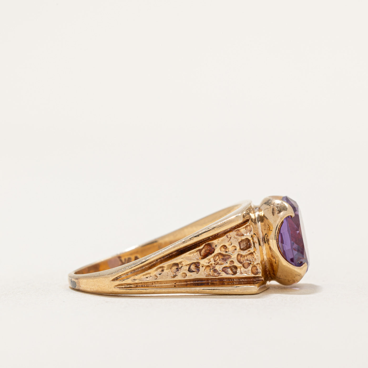 Synthetic Colour Change Sapphire Cocktail Ring | 3.60ct | SZ 9.5 |