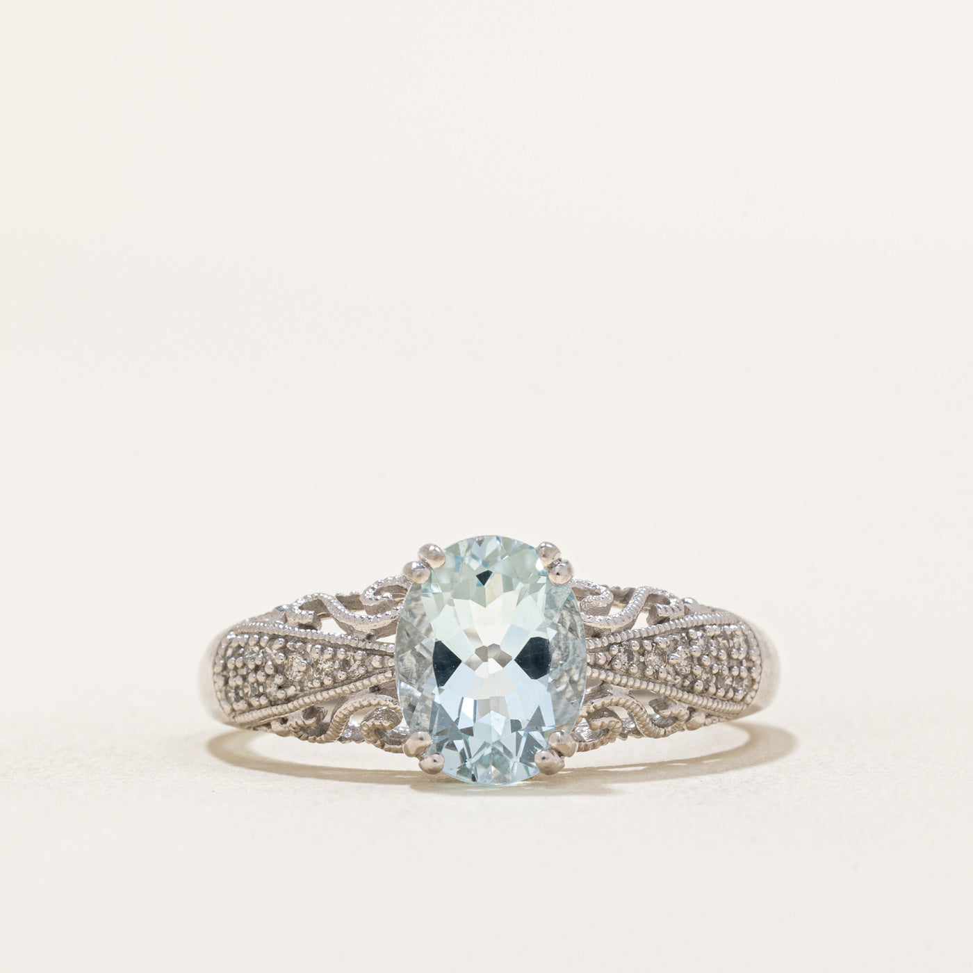 Bague en filigrane conique aigue-marine et diamants | 1,40 ct, 0,02 ct au total | Taille 9,75 |