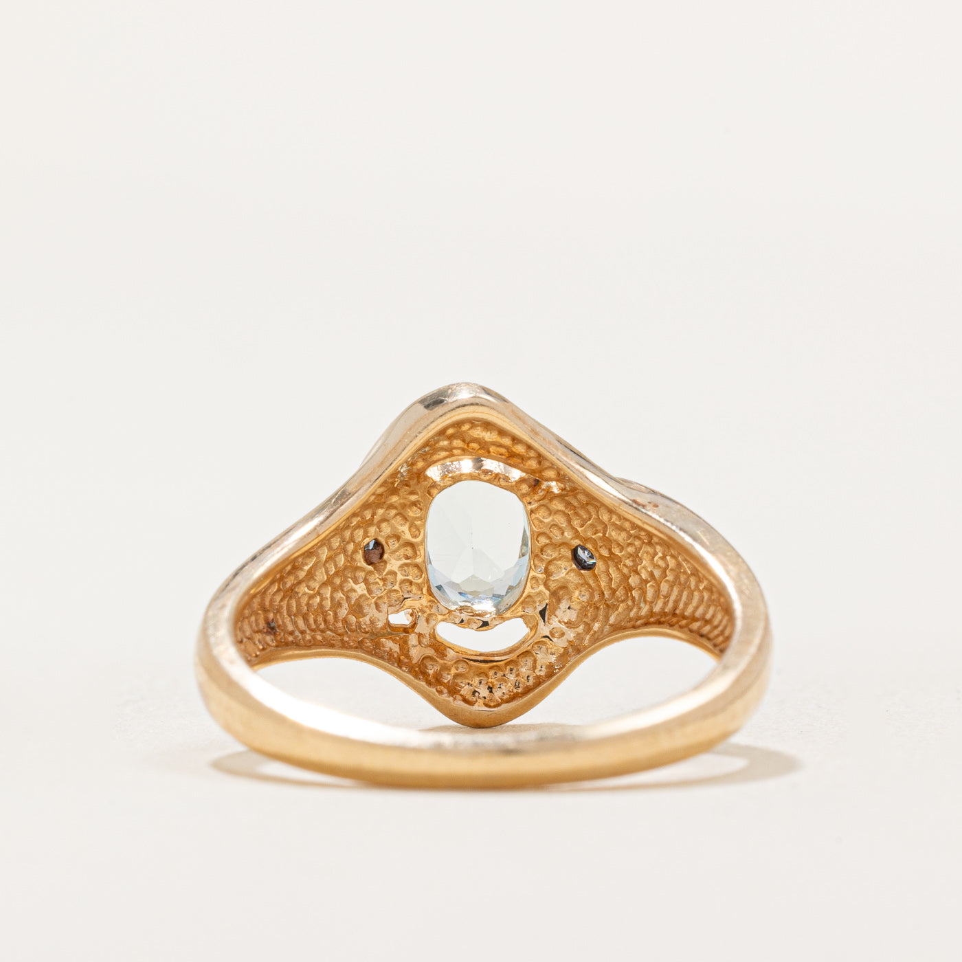 Aquamarine & Diamond Cocktail Ring | 0.70ct, 0.01ctw | SZ 6.5 |