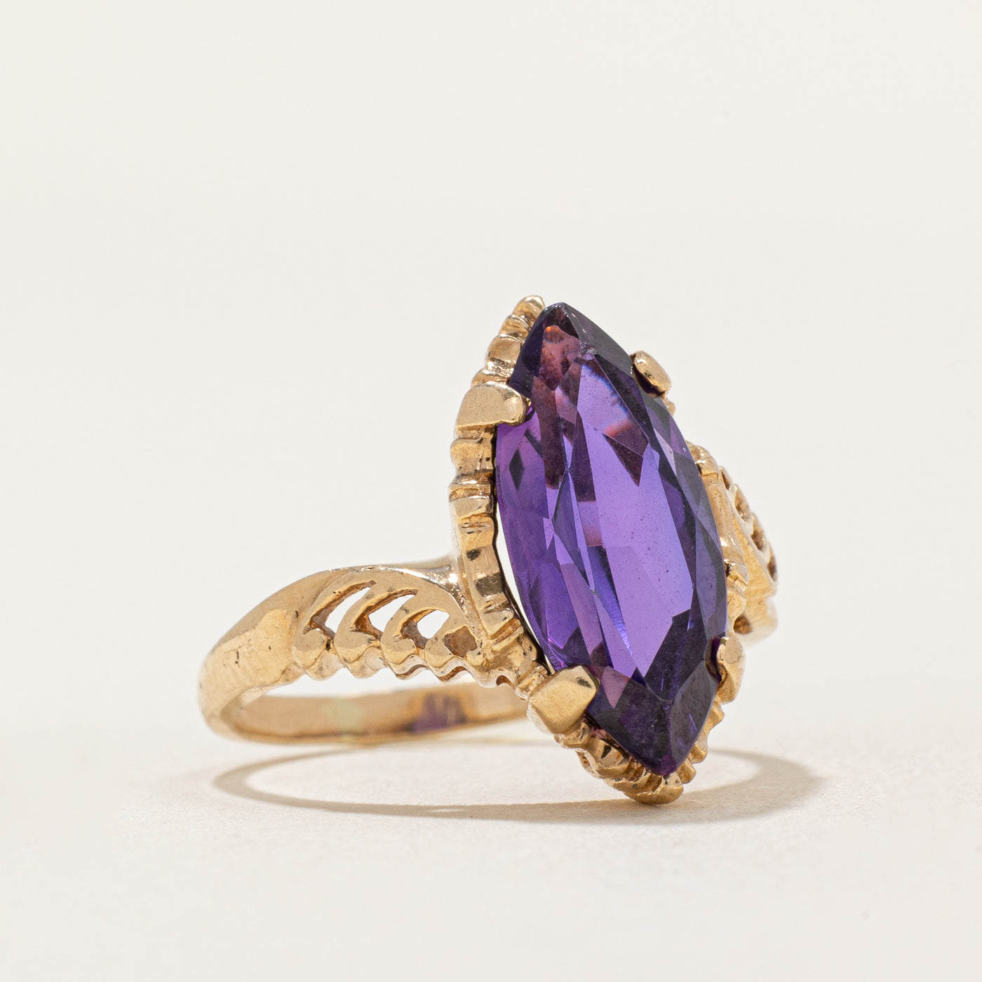 Marquise Cut Synthetic Colour Change Sapphire | 2.60ct | SZ 4.75 |