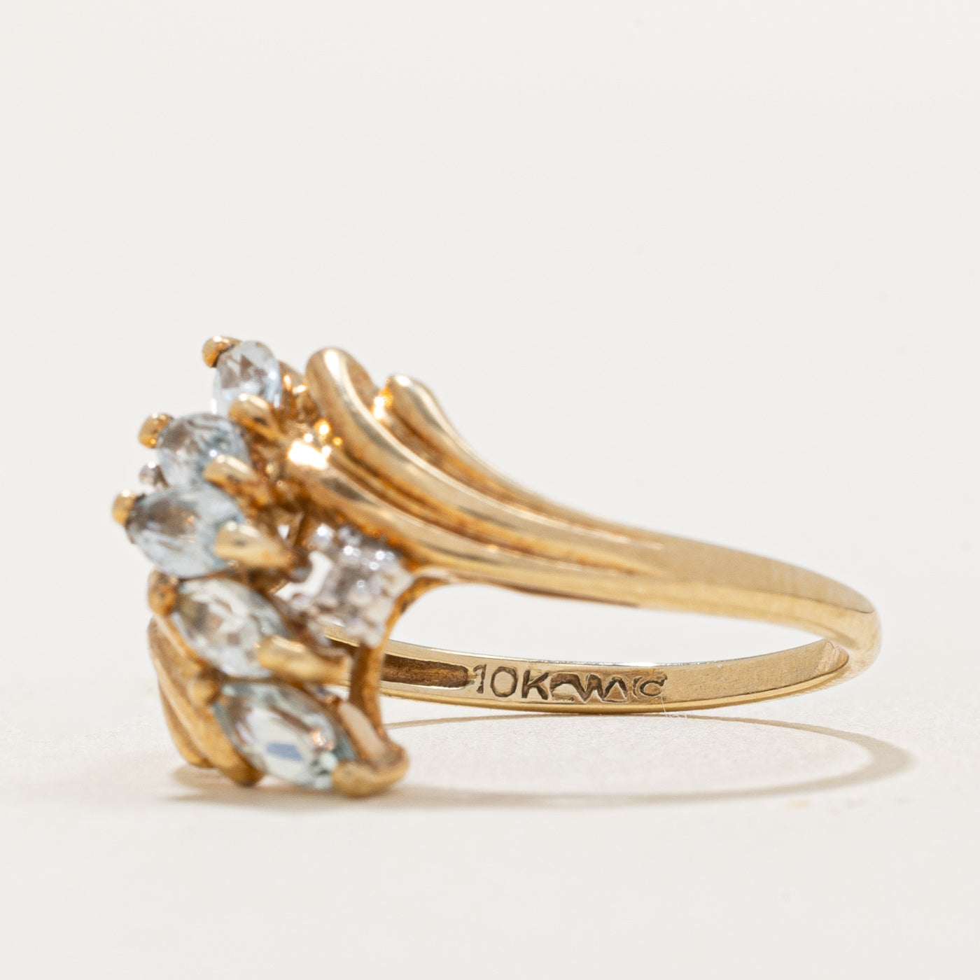 Bague sertie d'aigue-marine et de diamants | 0,50 ct, 0,04 ct | Taille 6,25 |