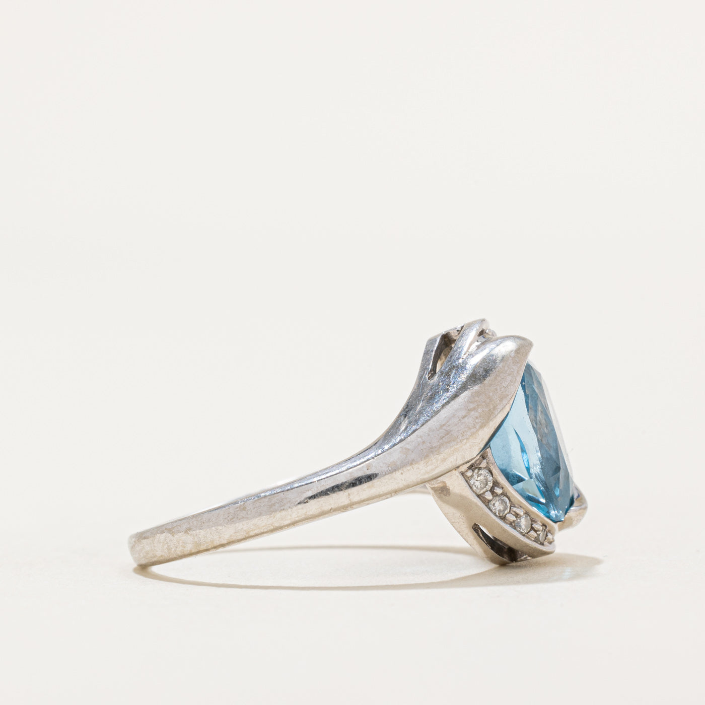 Topaz & Diamond Cocktail Ring | 3.00ct, 0.04ctw | SZ 8 |