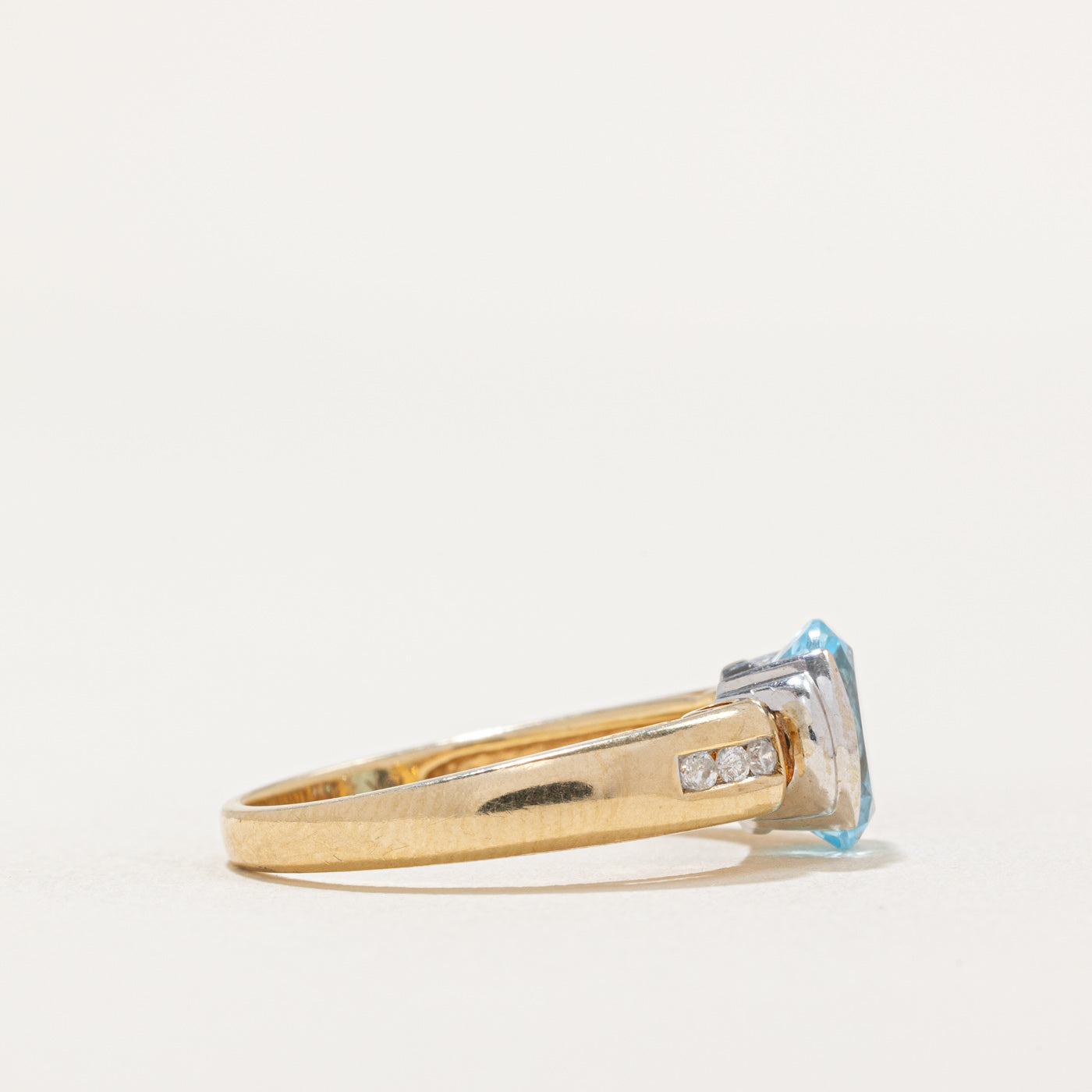 Oval Cut Topaz & Diamond Ring | 1.40ct, 0.06ctw | SZ 6.75 |