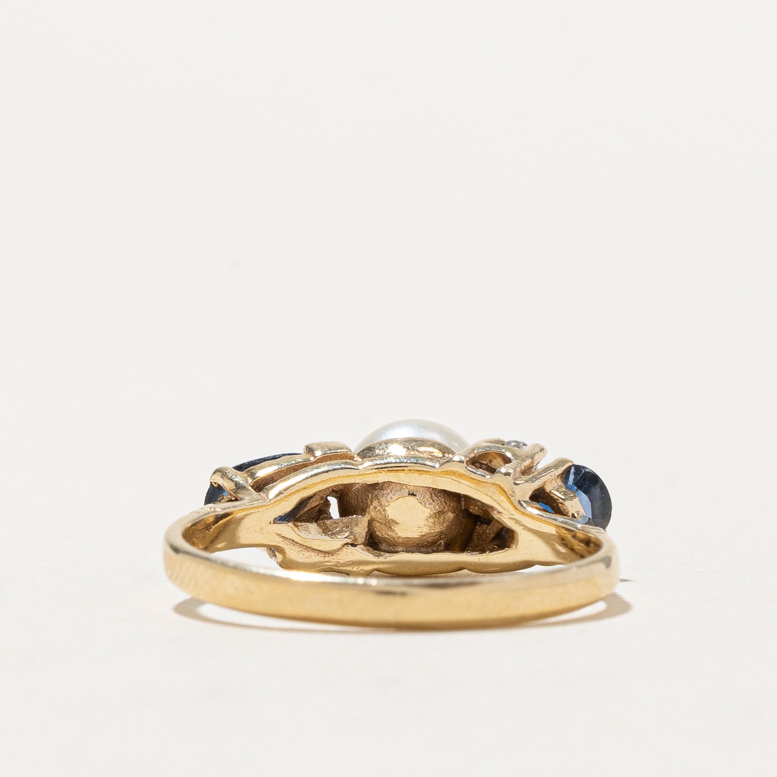 Pearl, Sapphire & Diamond Ring | 0.50ctw, 0.04ct | SZ 5.5