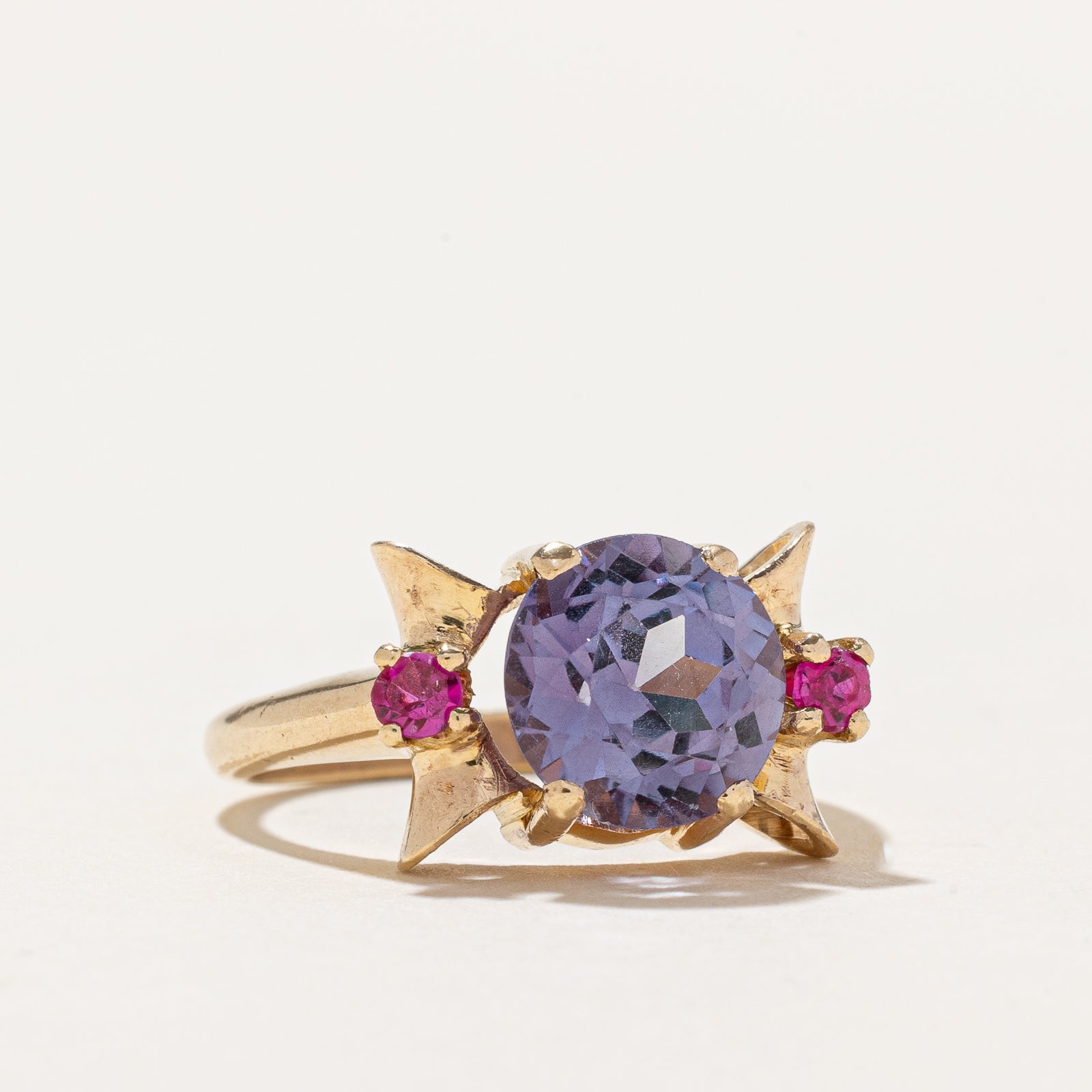 Synthetic Colour Change Sapphire & Synthetic Ruby Ring | 2.86ctw | SZ 6.5