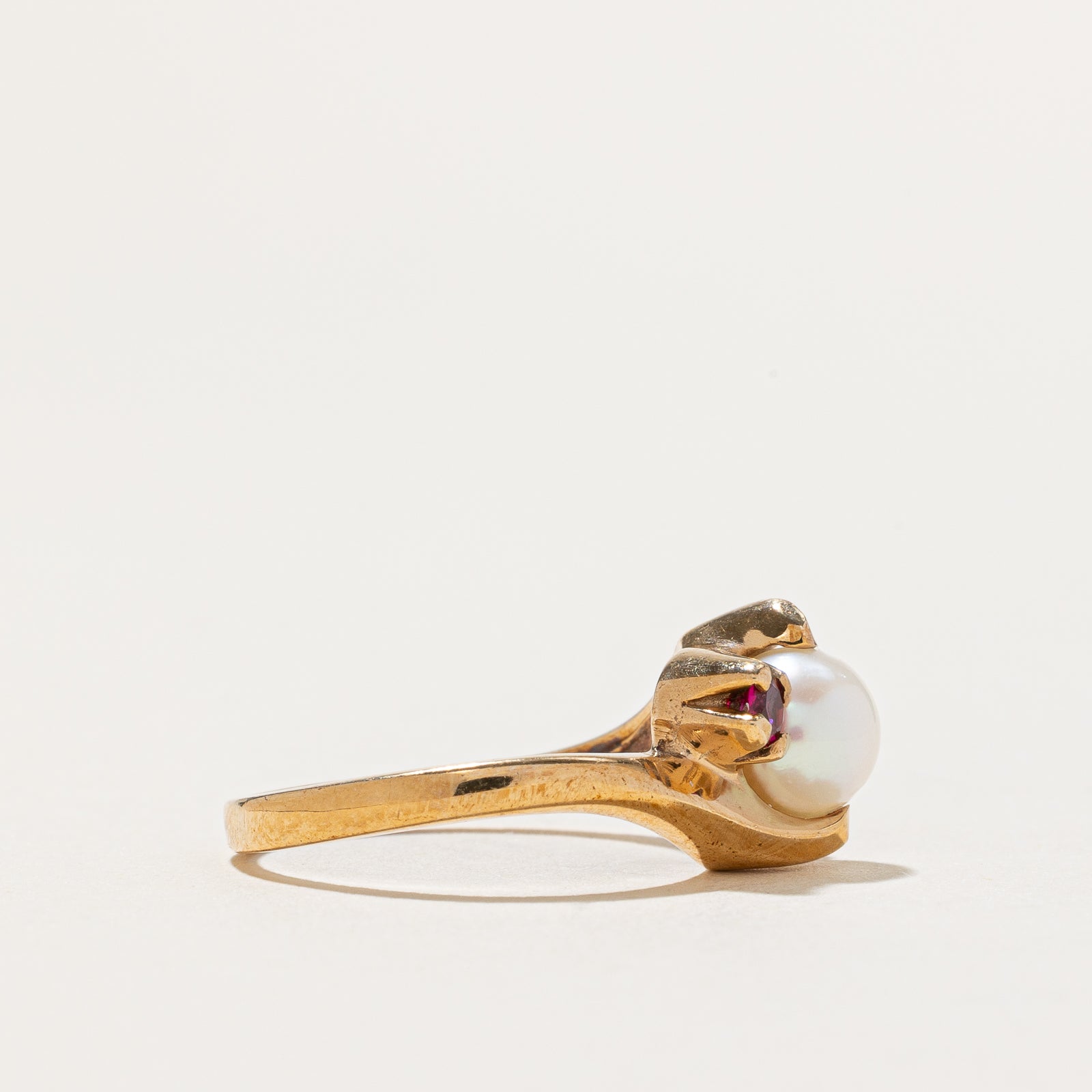 Pearl & Synthetic Ruby Bypass Ring | 0.14ctw | SZ 5.25