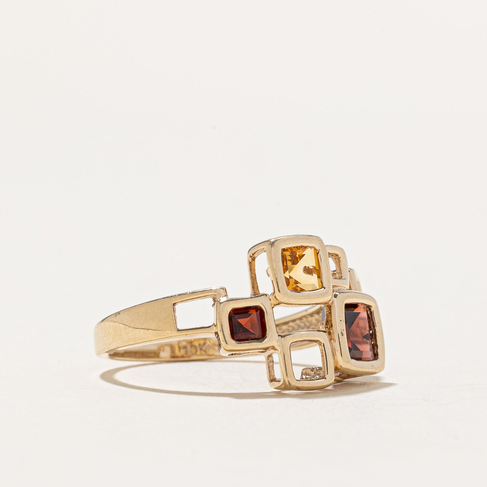 Scattered Garnet & Citrine Abstract Ring | 1.35ctw | SZ 6