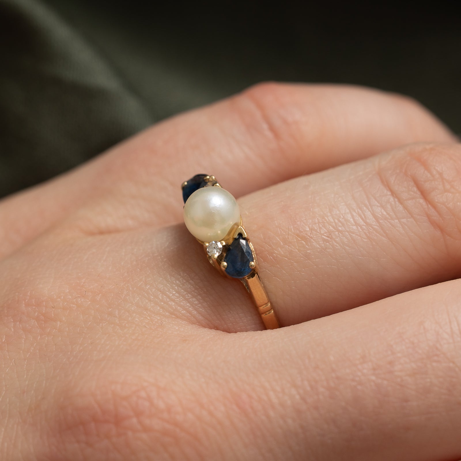Pearl, Sapphire & Diamond Ring | 0.50ctw, 0.04ct | SZ 5.5