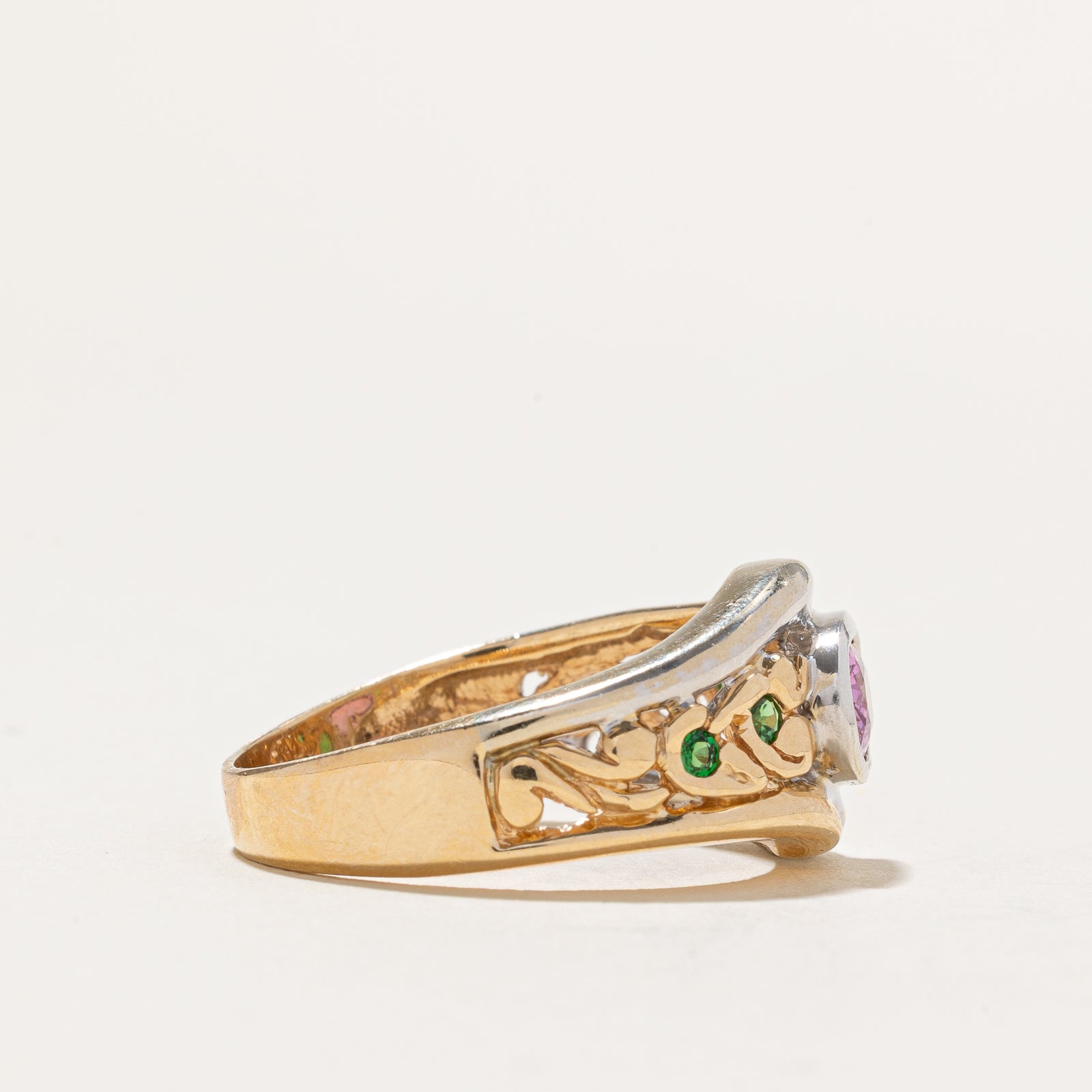 East West Pink Sapphire & Tsavorite Garnet Textured Ring | 1.14ctw | SZ 10.25