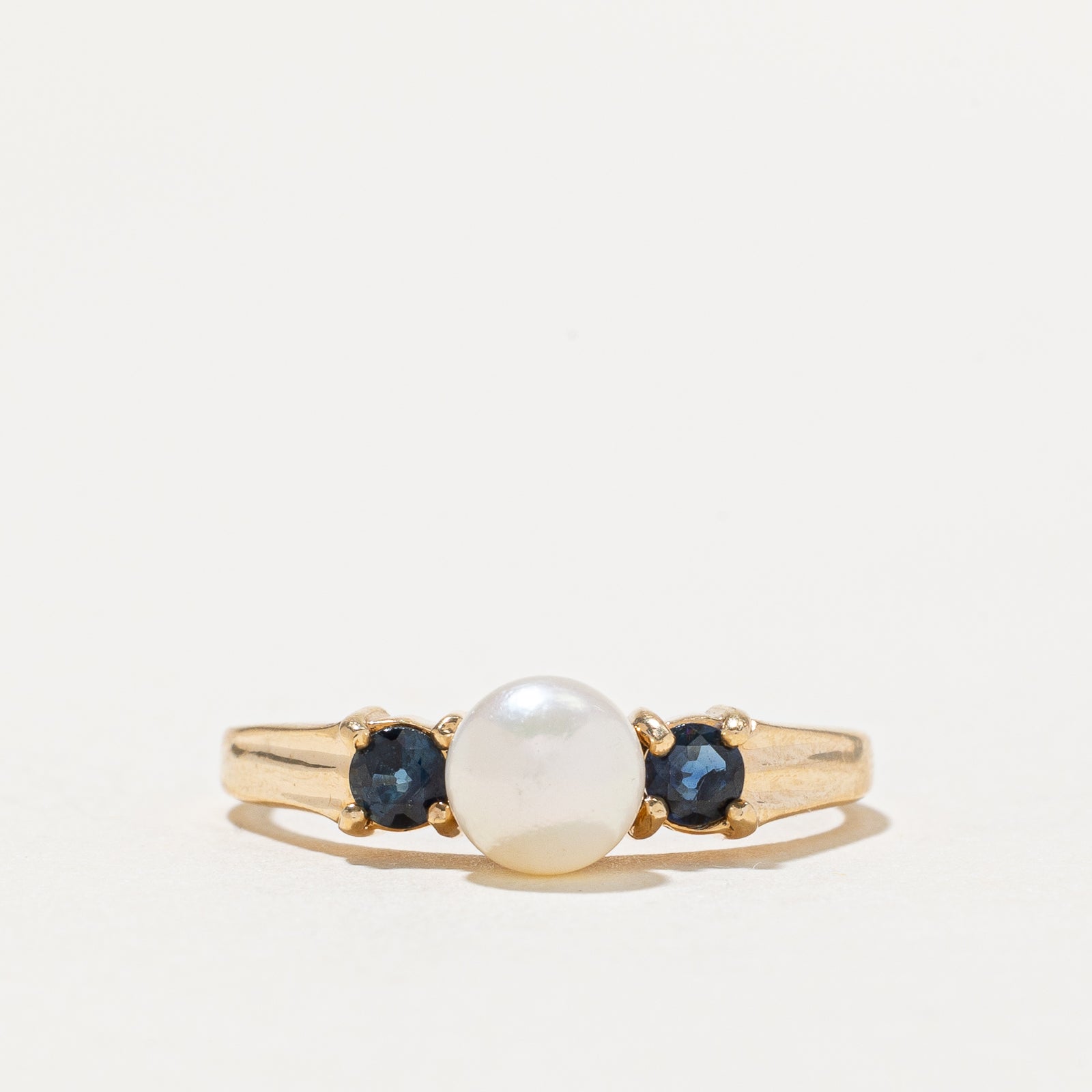 Pearl & Sapphire Ring | 0.30ctw | SZ 8
