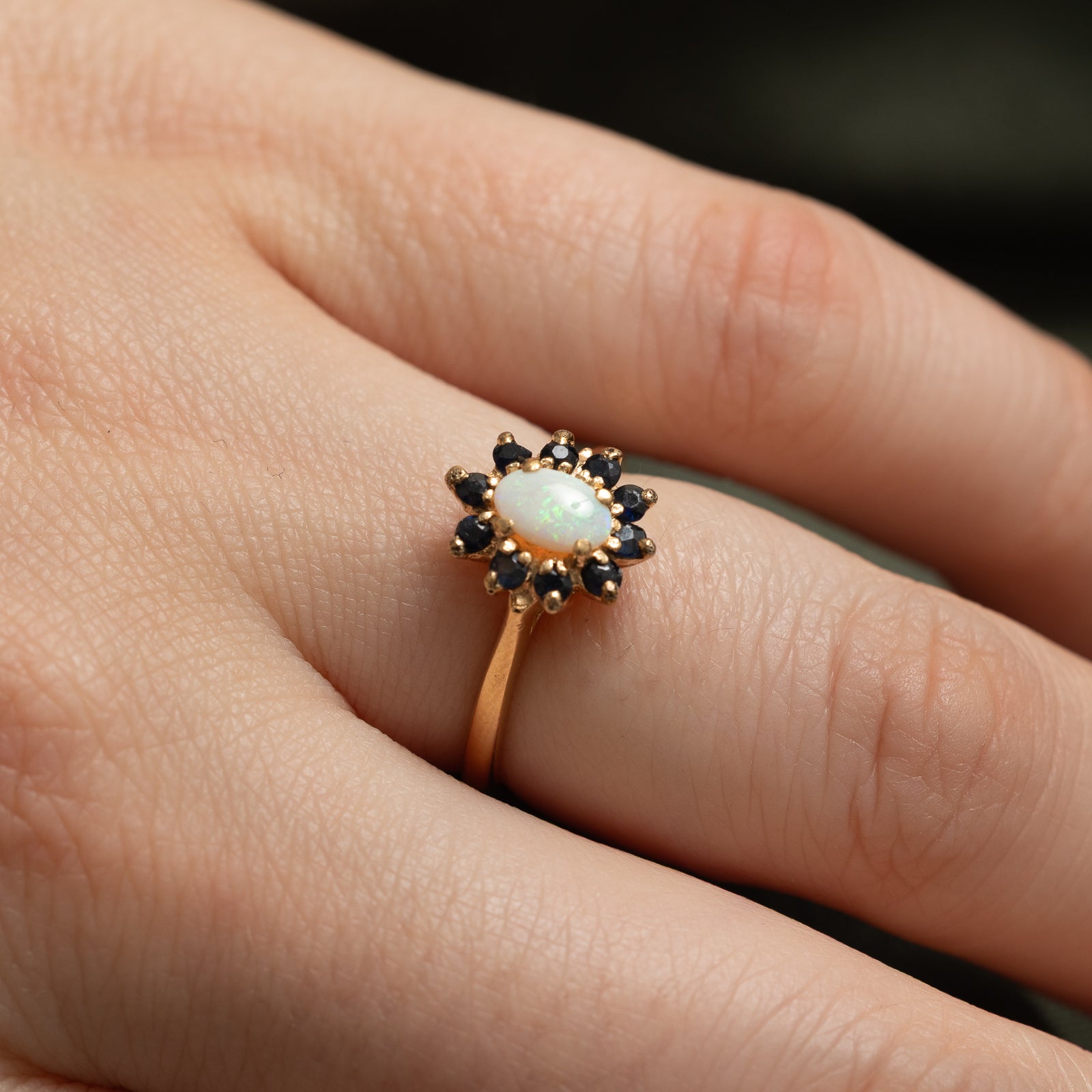 Bague halo opale et saphir | 0,45 ct | Taille 4,75
